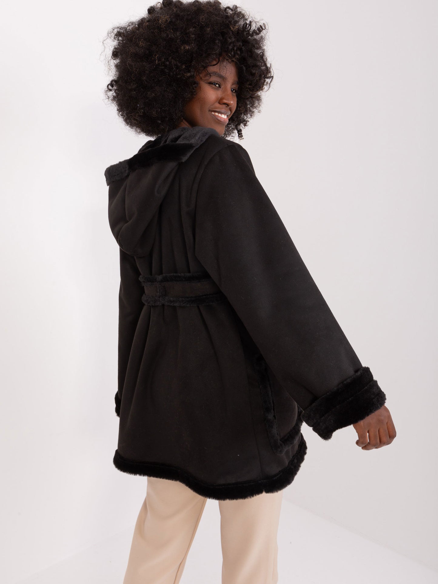 2016103497317-1-LAKERTA-1