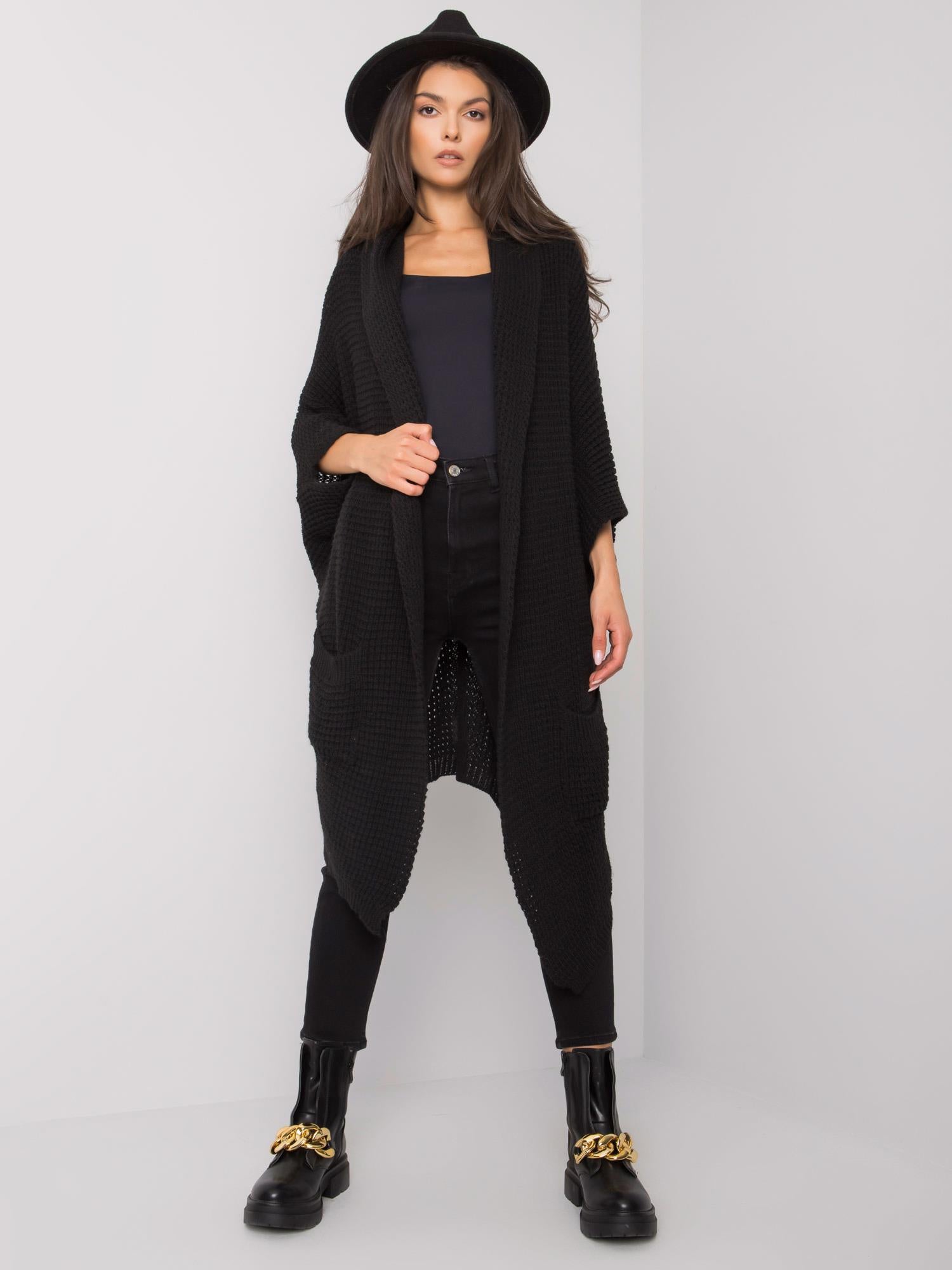 2016103033065-5-Och Bella-5