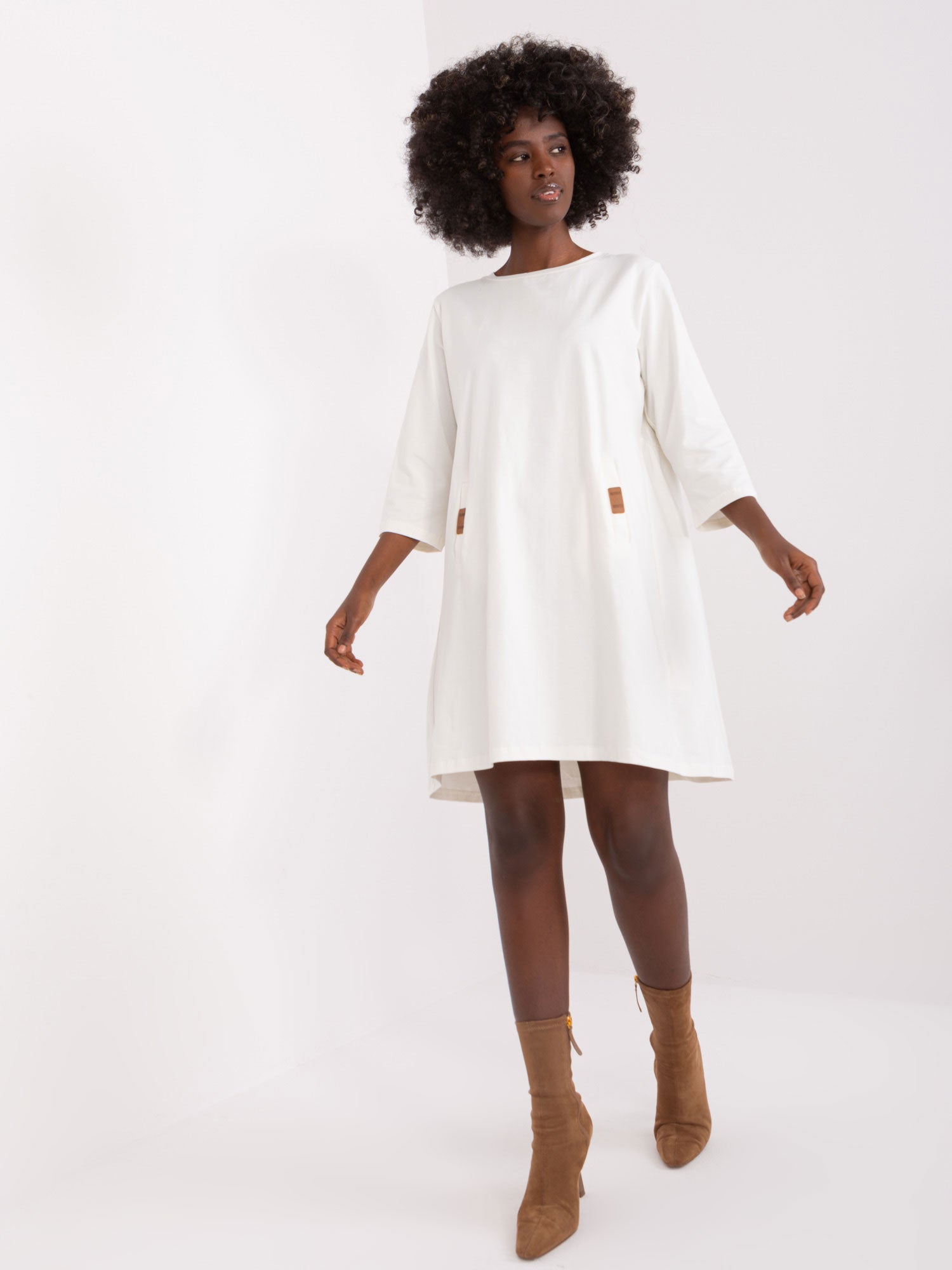 2016103493180-2-RELEVANCE-2