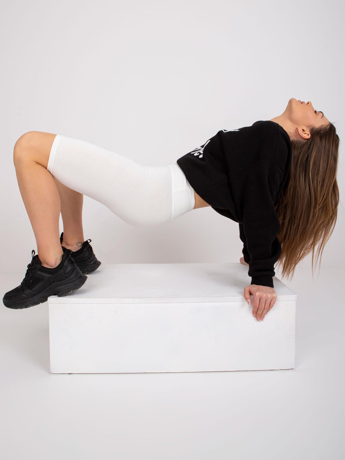 2016103167784-8-ex moda-8