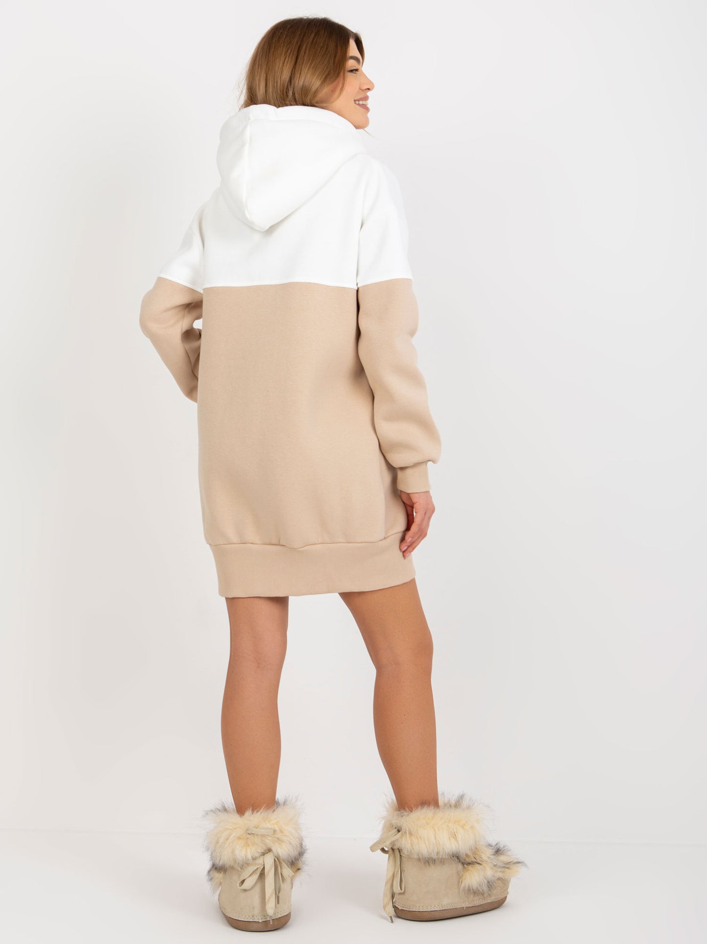 2016103318001-5-ex moda-5