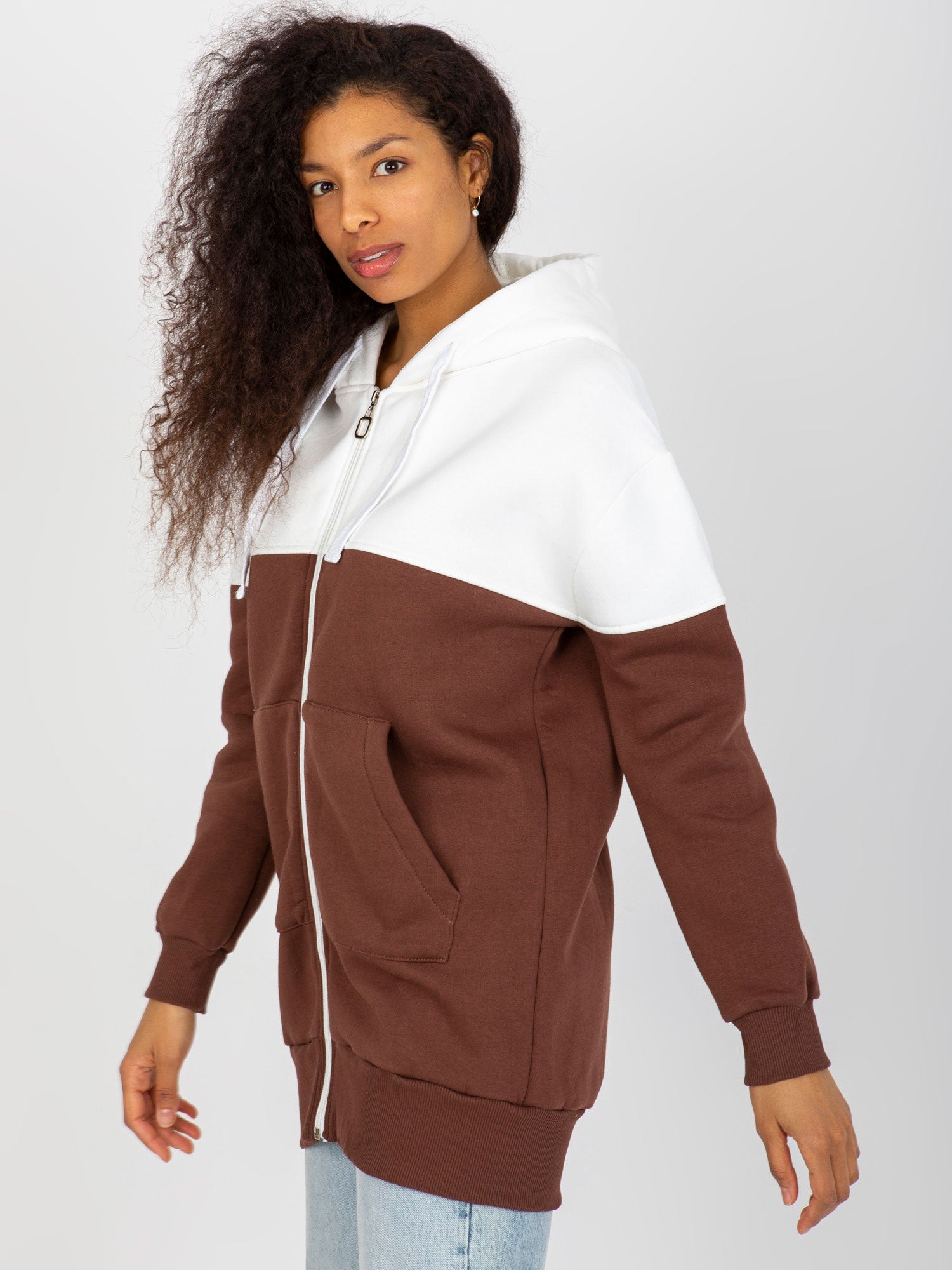 2016103317974-2-ex moda-2