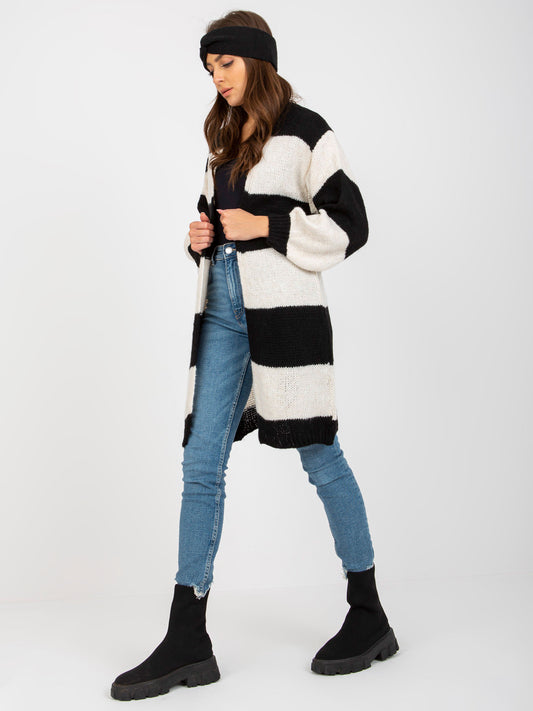 2016103279180-1-Och Bella-1