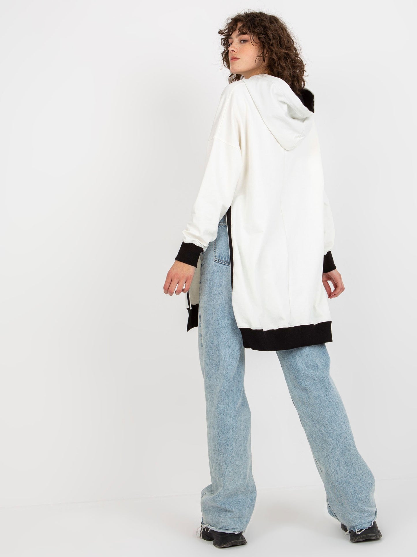 2016103301539-3-VITON-3