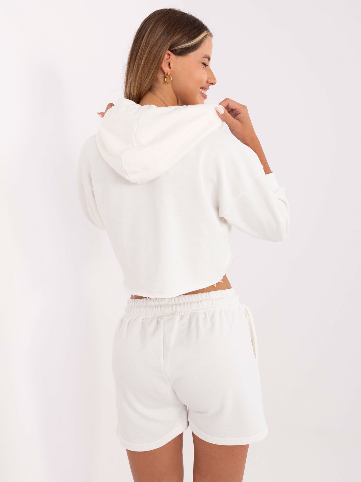 2016102978213-3-ex moda-3