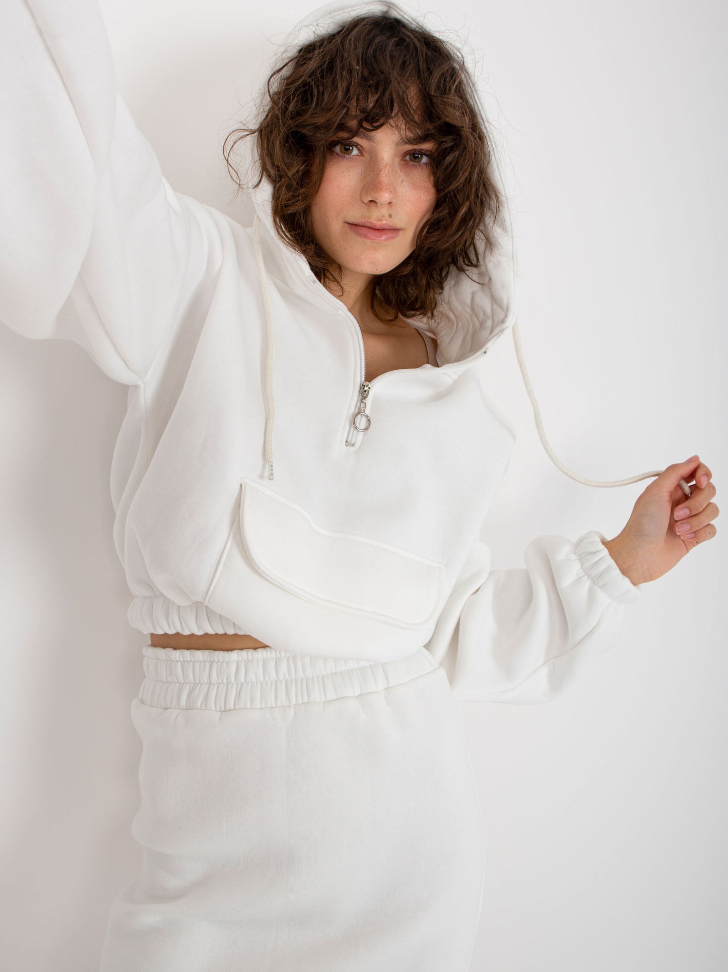 2016103318797-3-ex moda-3