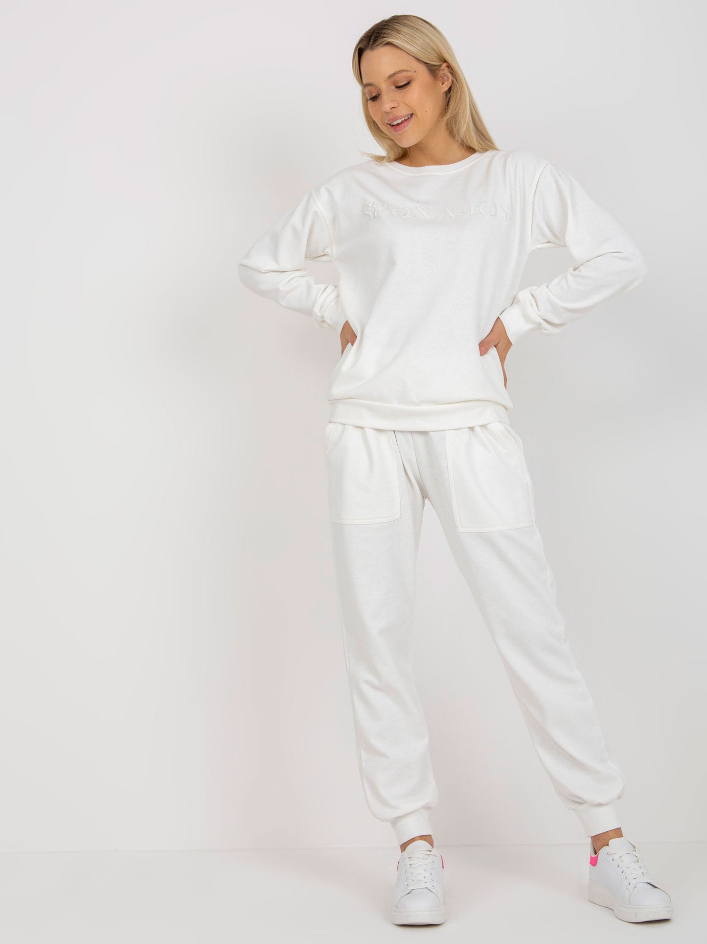 2016103319572-3-ex moda-3