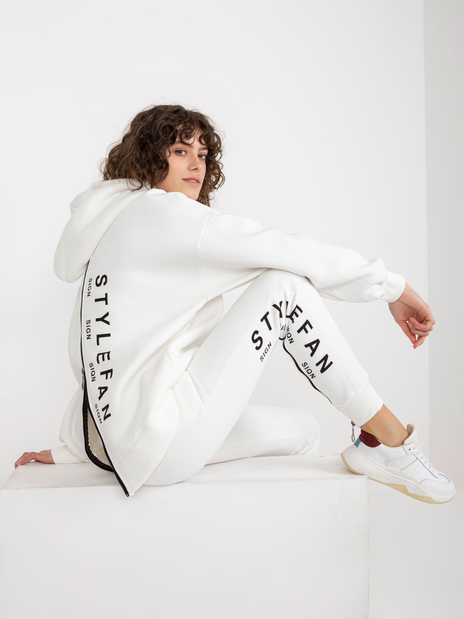 2016103346165-3-ex moda-3