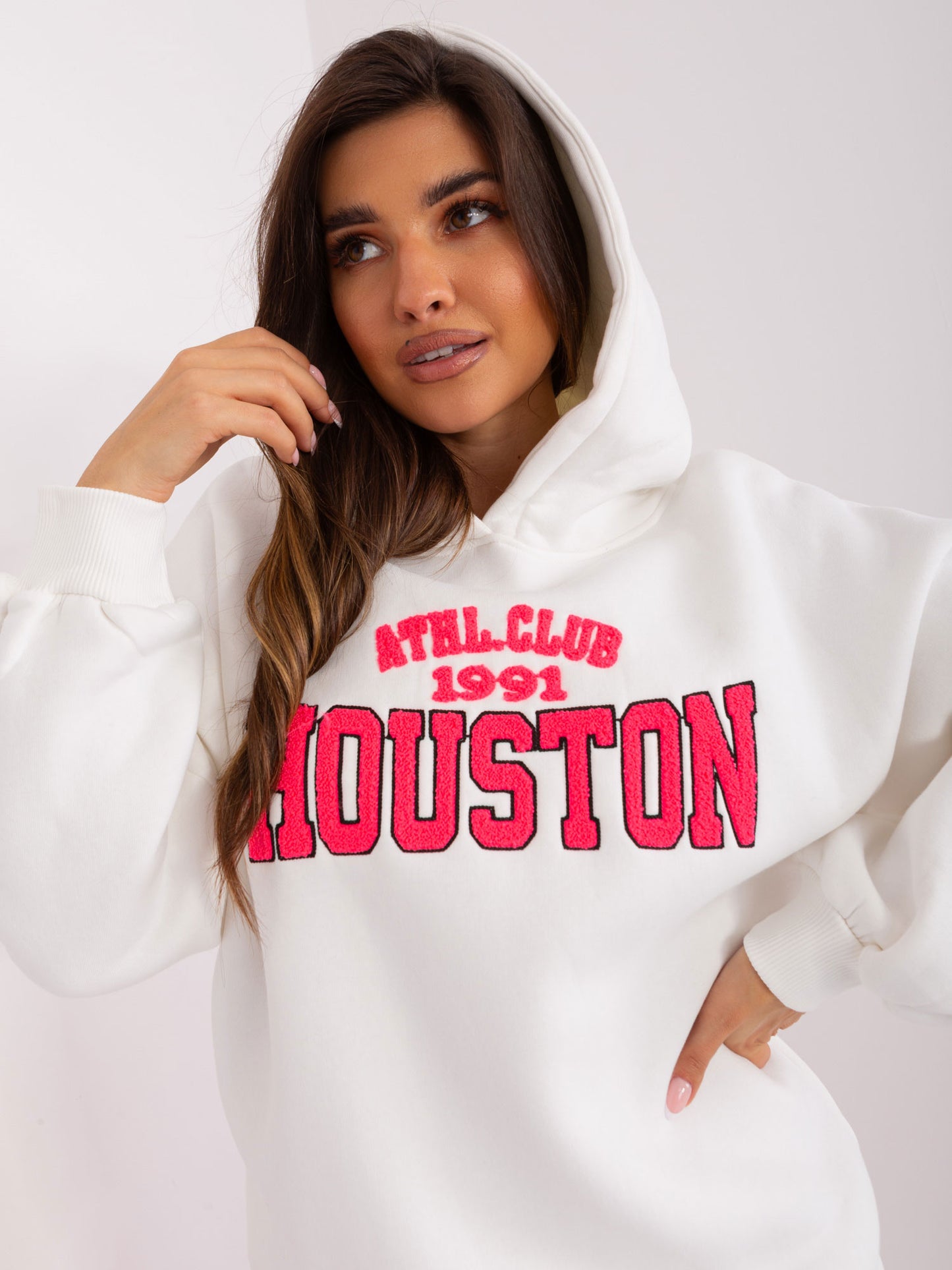 2016103450022-1-Wow Donna-1