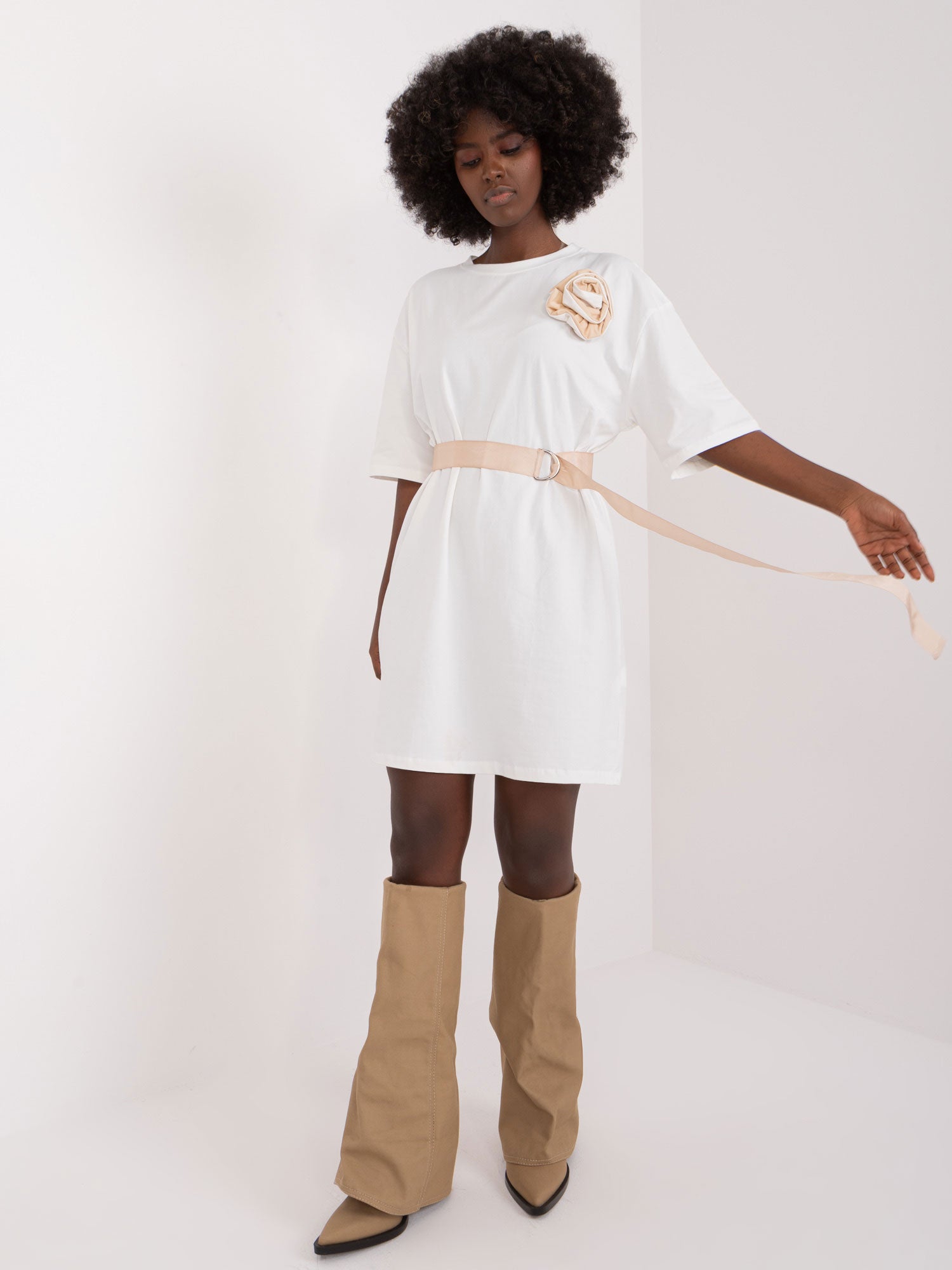 2016103512027-2-My Red Lips-2