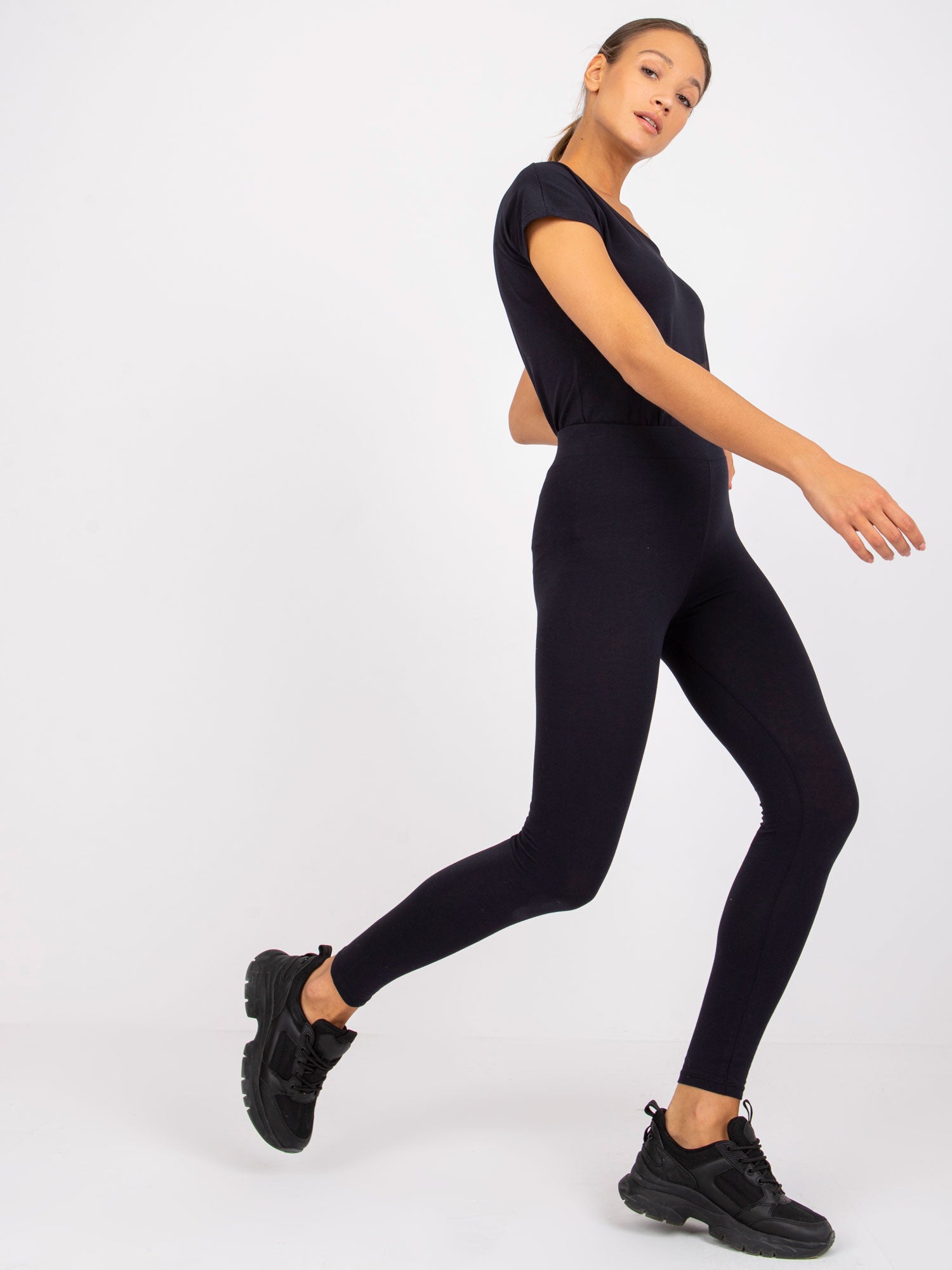 2016103143320-1-BASIC FEEL GOOD-1