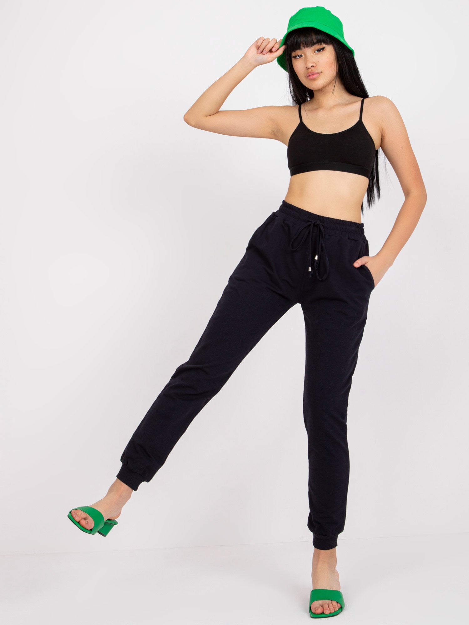 2016103143658-2-BASIC FEEL GOOD-2