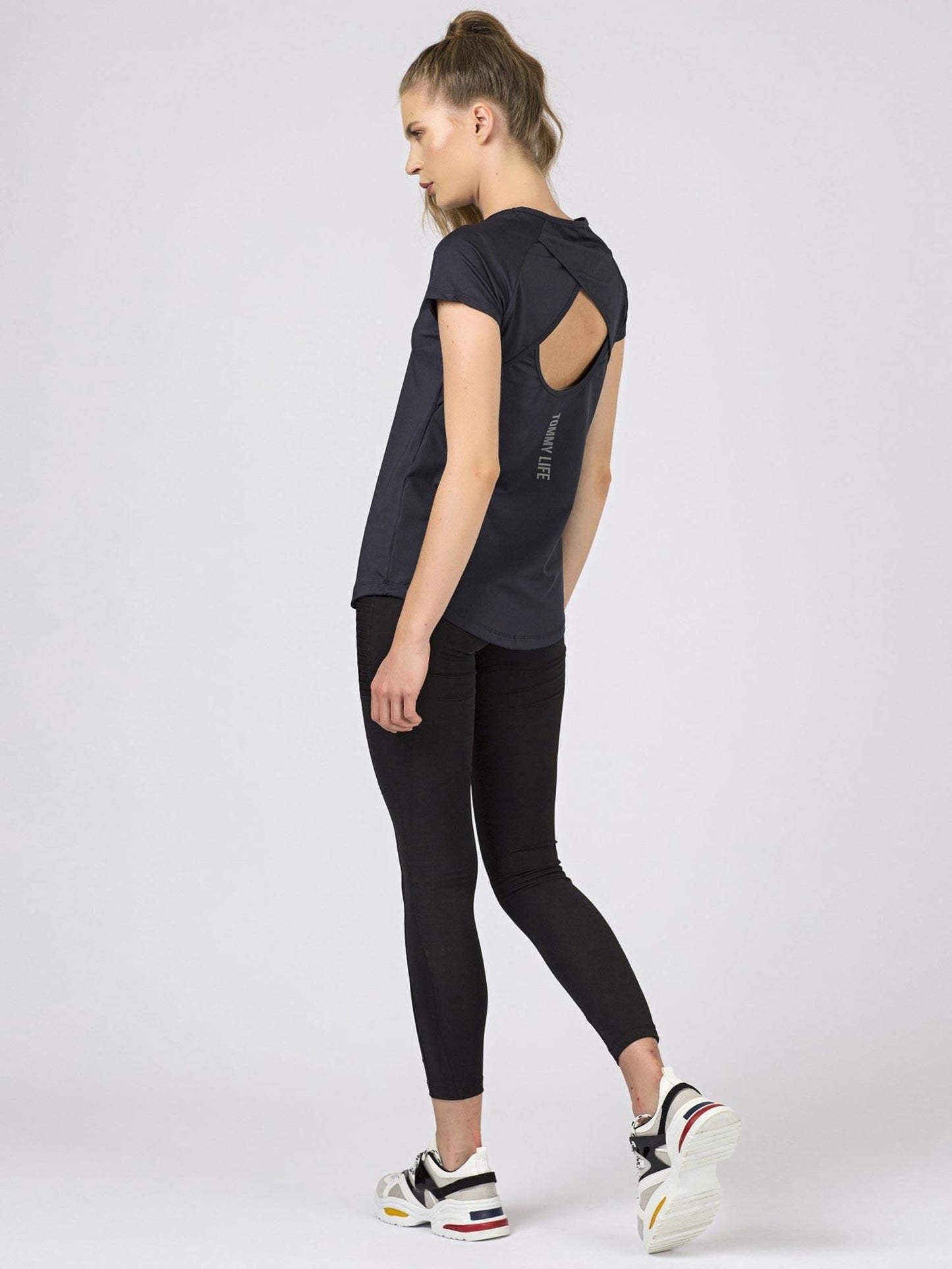 2016102238799-4-TOMMY LIFE-4