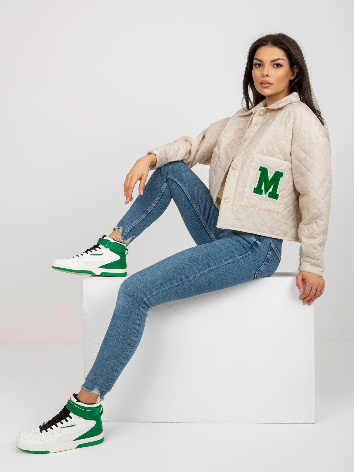 2016103368082-5-LAKERTA-5