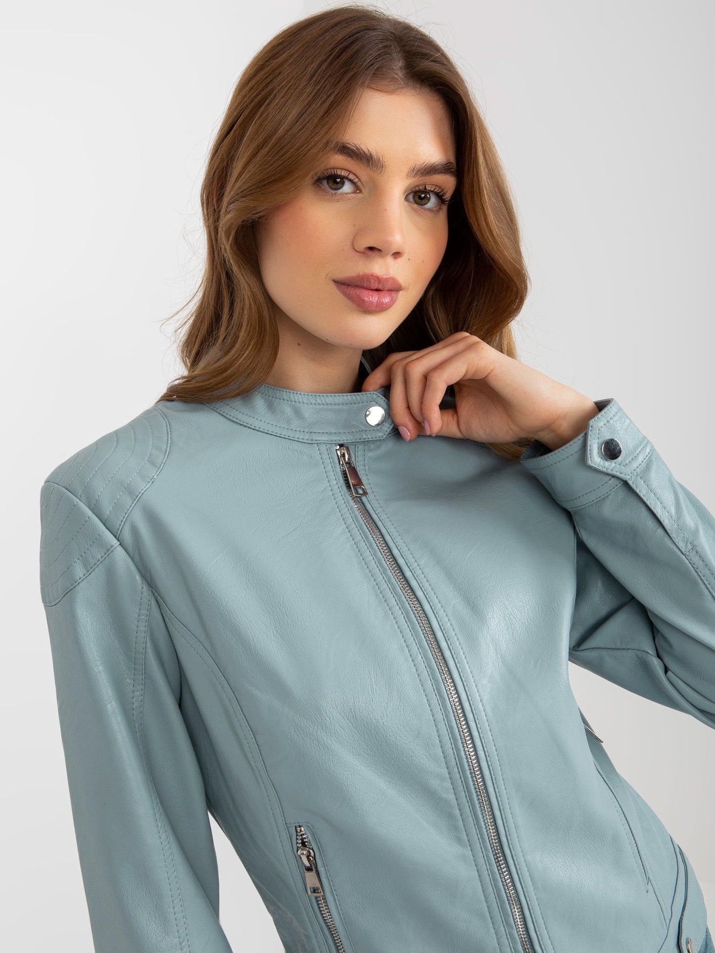 2016103344819-3-Honey Winter-3