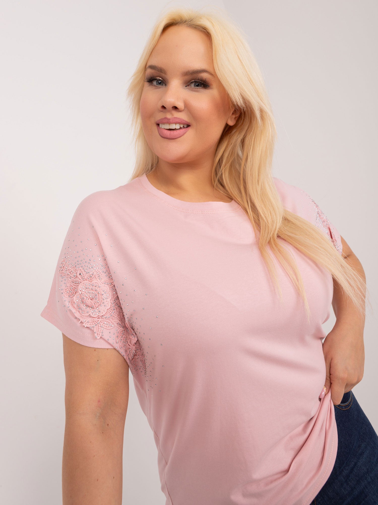 2016103506163-5-Ambitionfly-5