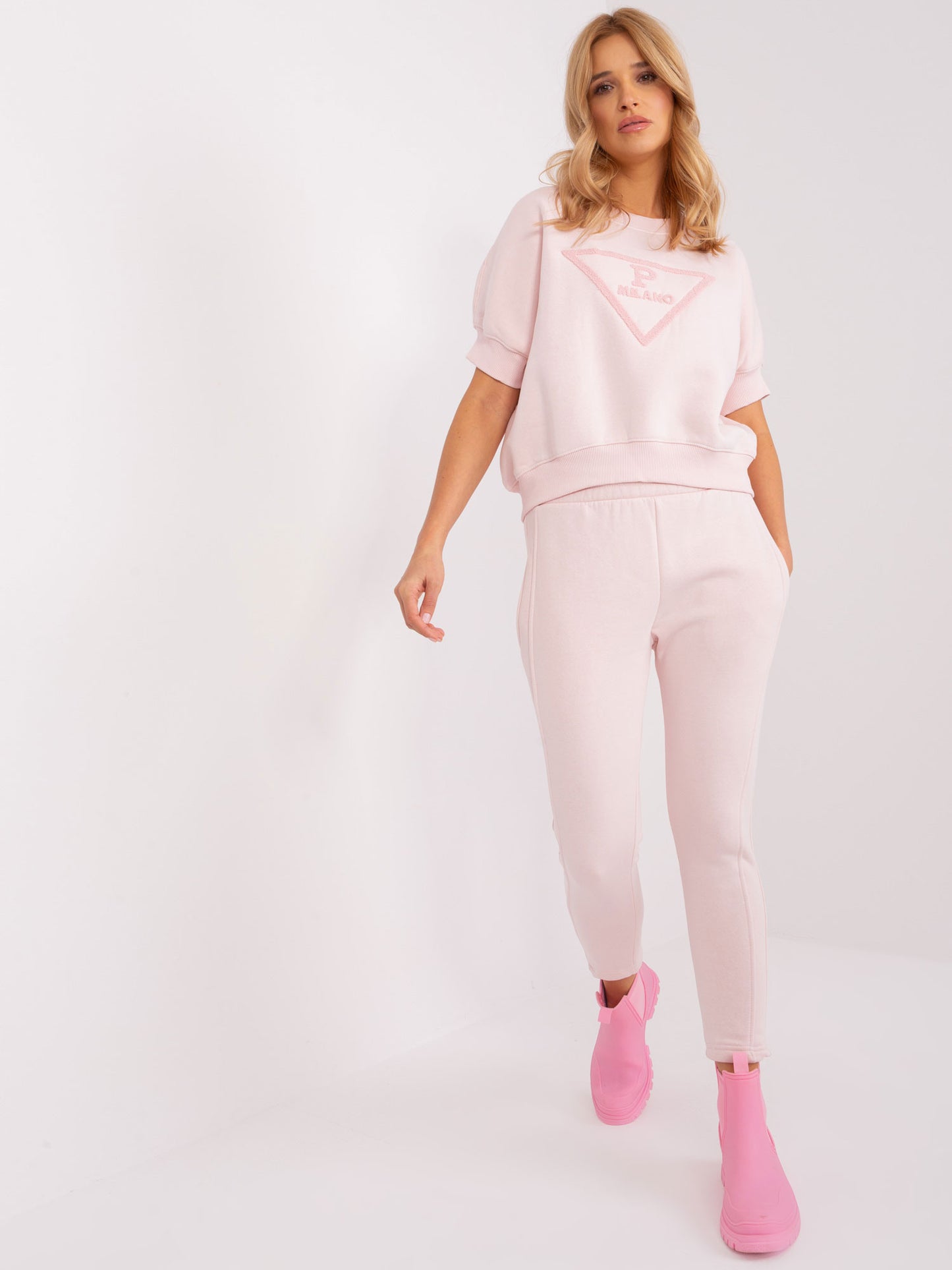 2016103561698-4-Wow Donna-4