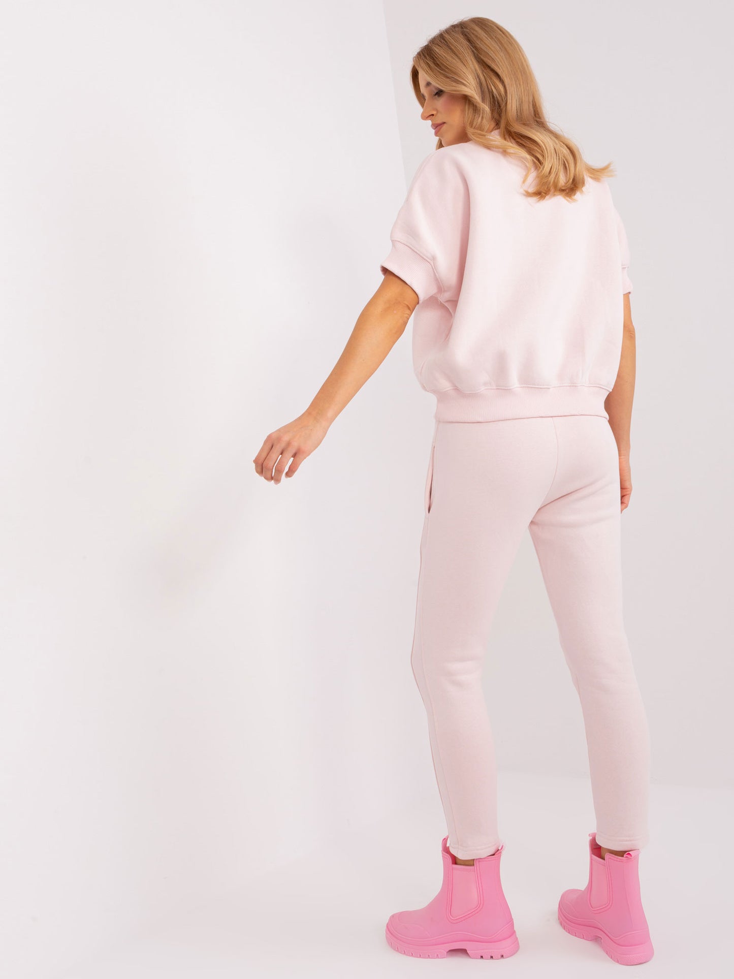 2016103561698-5-Wow Donna-5