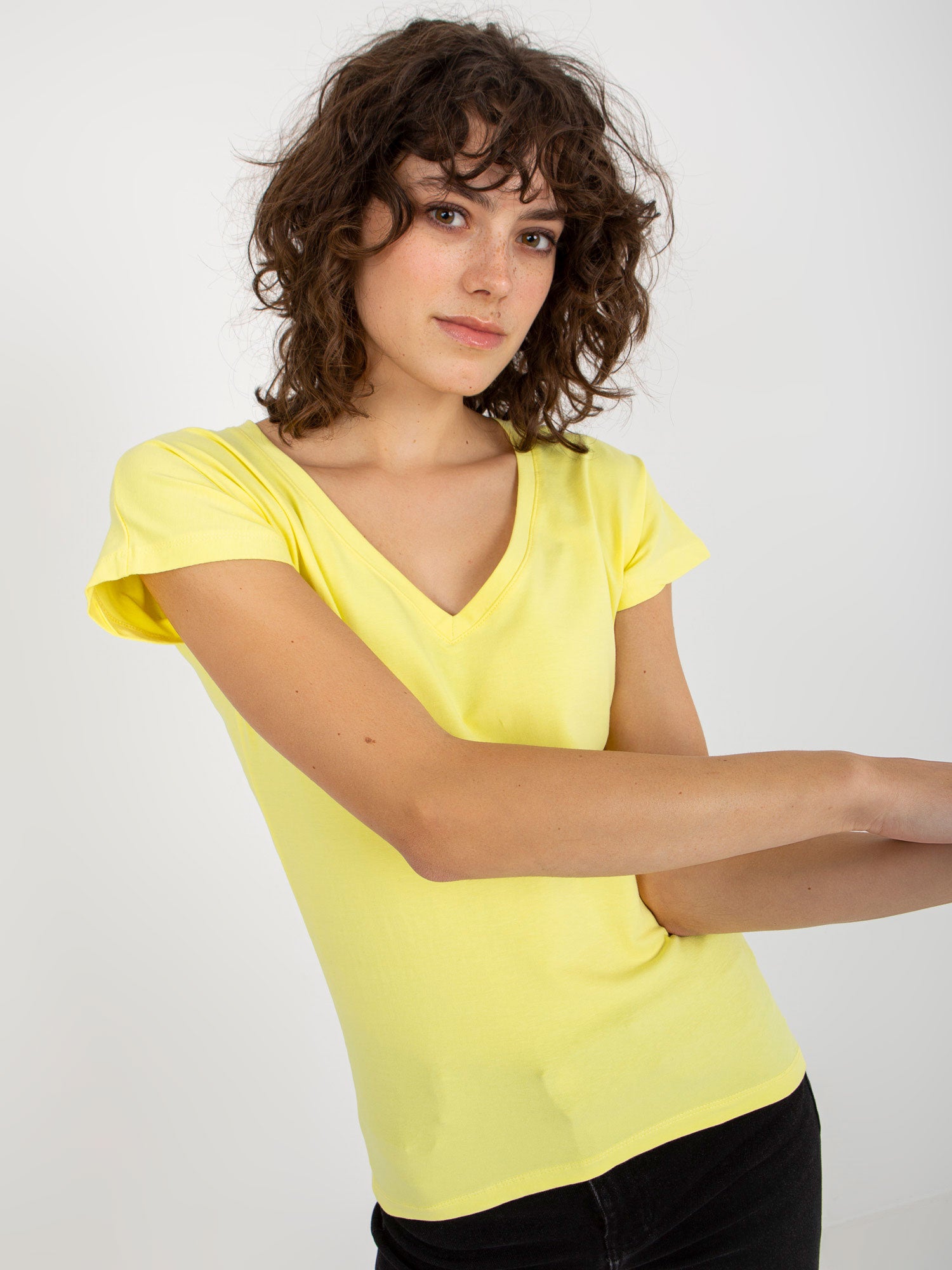 2016103324583-2-Vikki-2