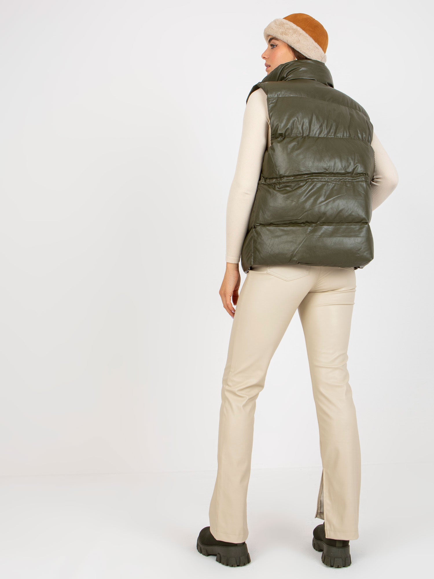 2016103293445-5-ELSA.M BY MAY-5