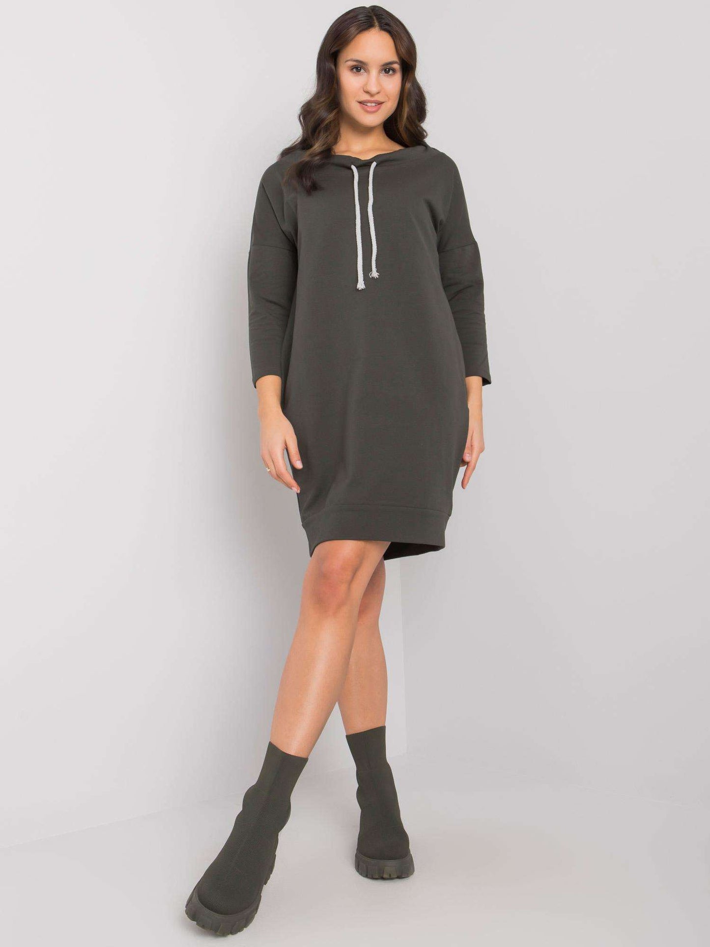 2016103100040-3-RELEVANCE-3