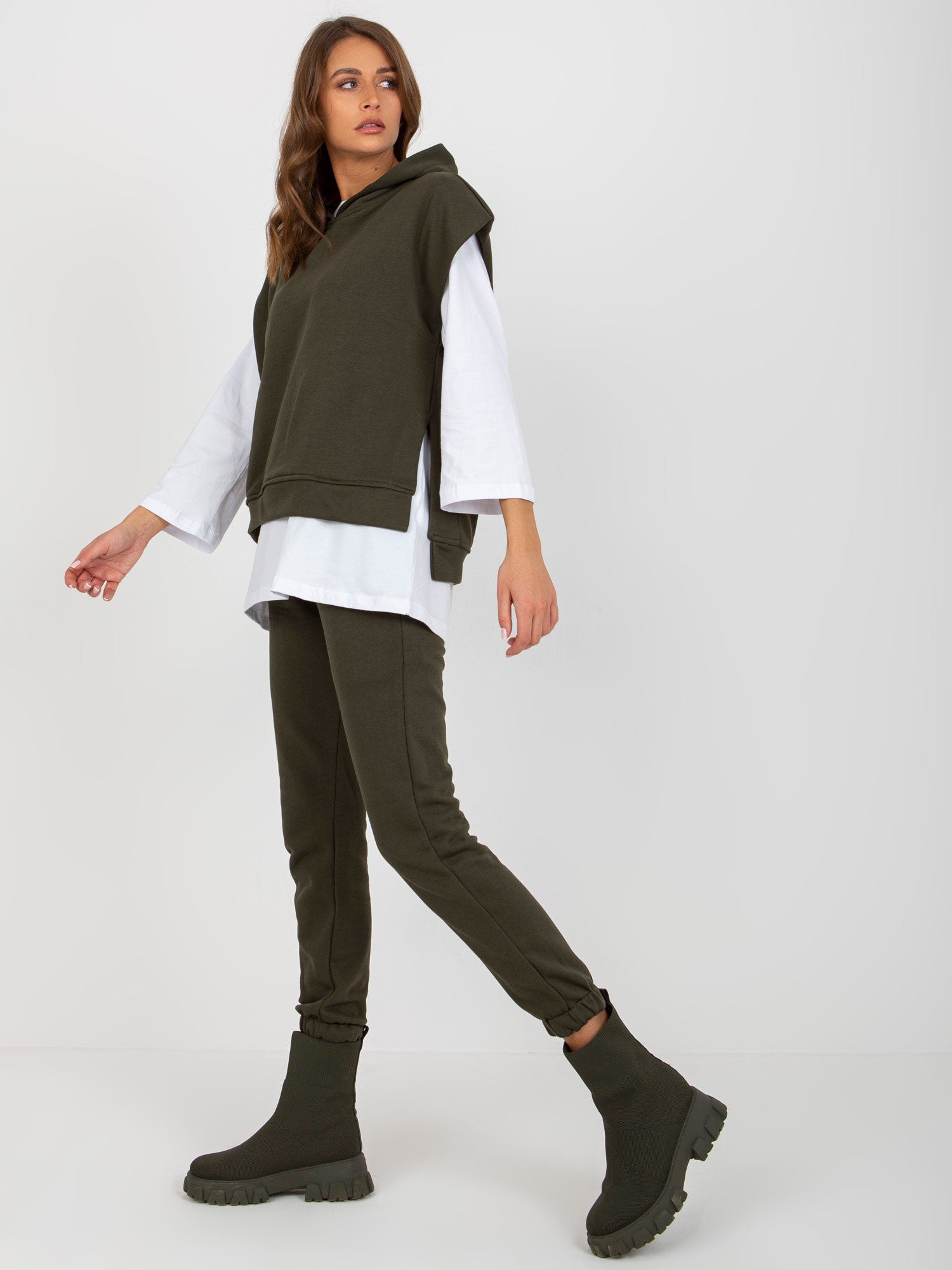 2016103318063-4-ex moda-4