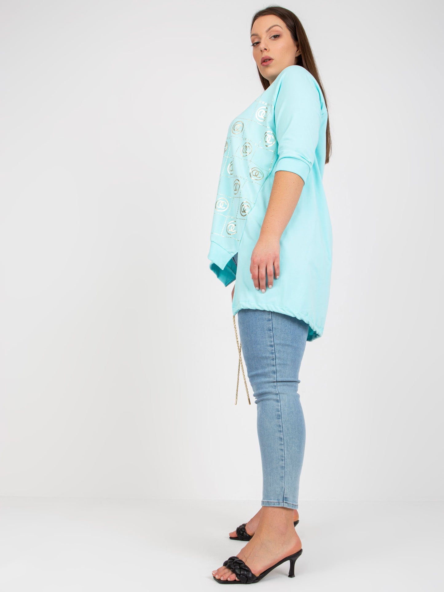 2016103215058-4-RELEVANCE-4