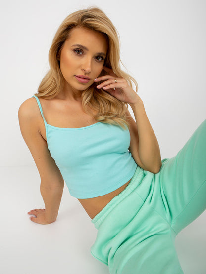 2016103350803-4-Your Red Lips-4