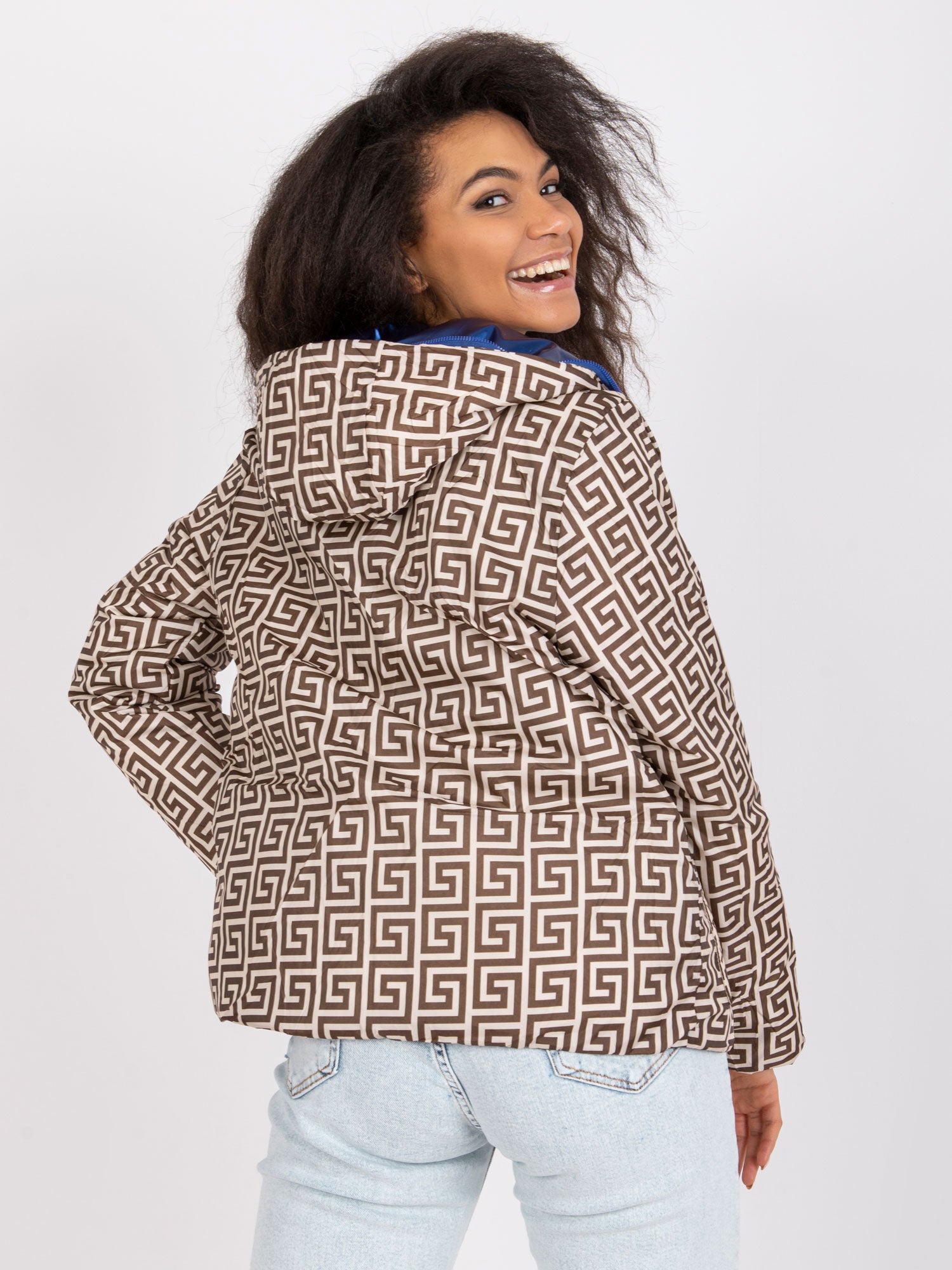 2016103143795-3-YUPS-3