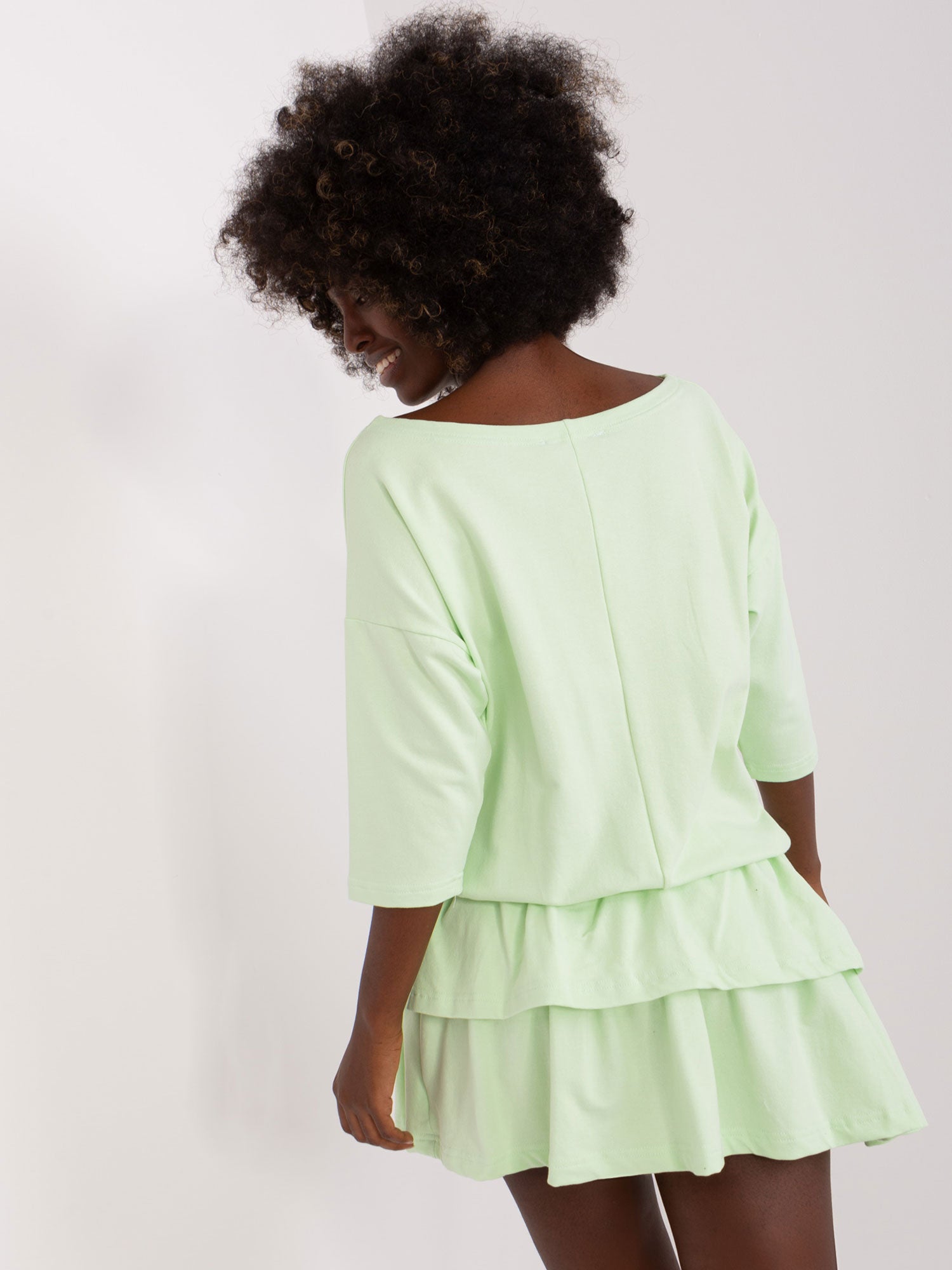 2016103429592-2-Lily Rose-2