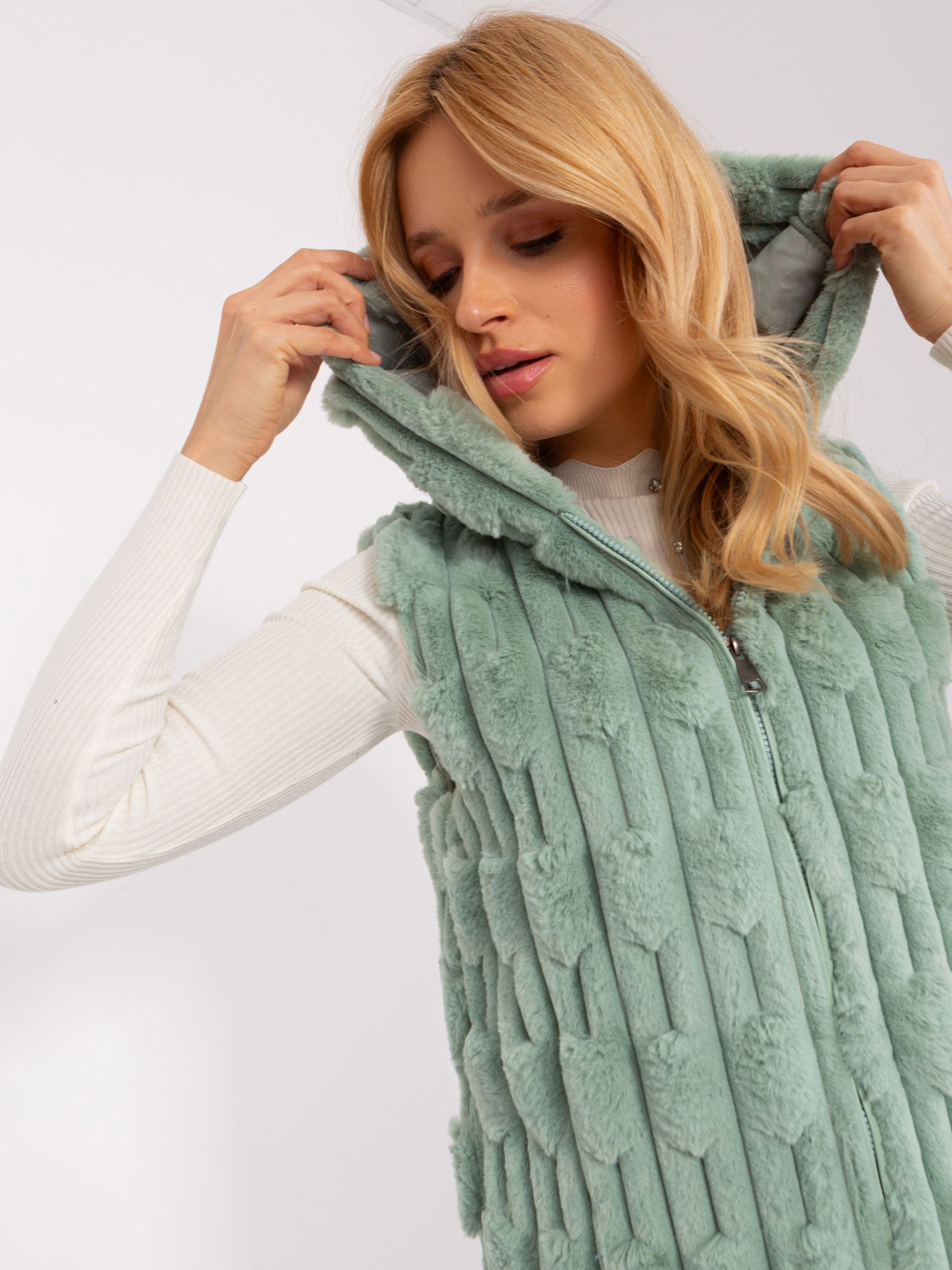 2016103494750-2-Wool Fashion Italia-2