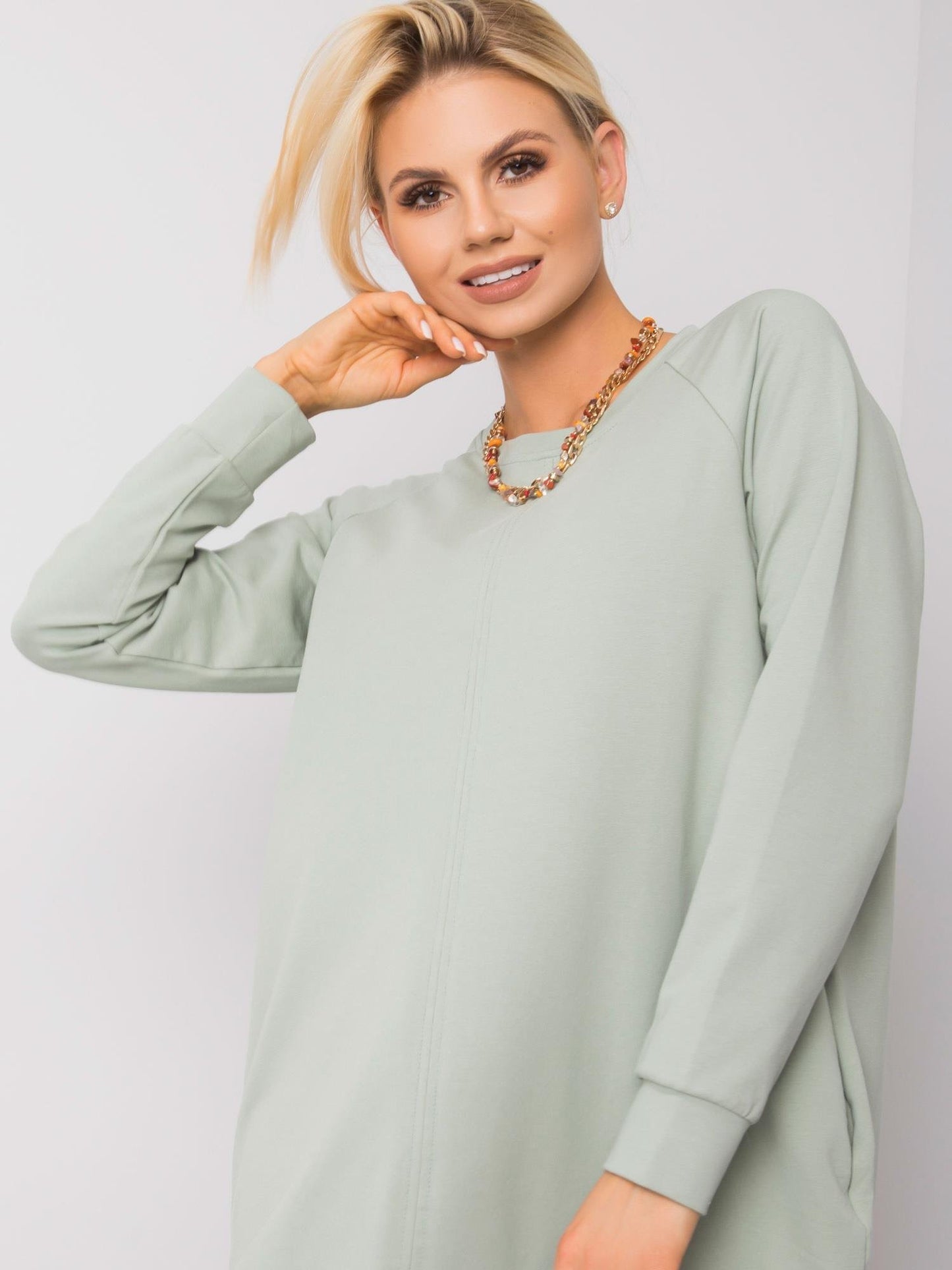 2016102768296-1-BASIC FEEL GOOD-1