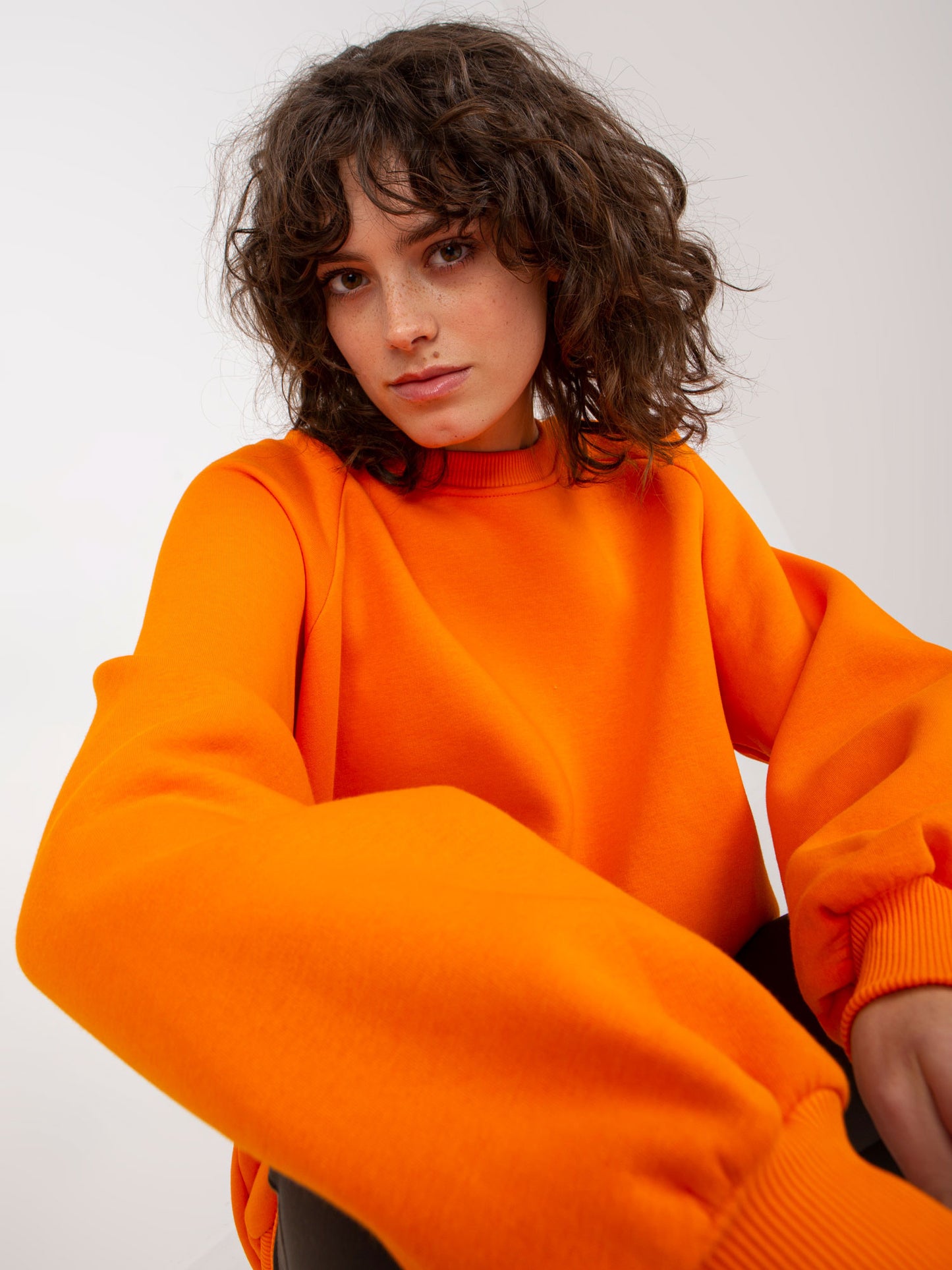 2016103317677-5-ex moda-5