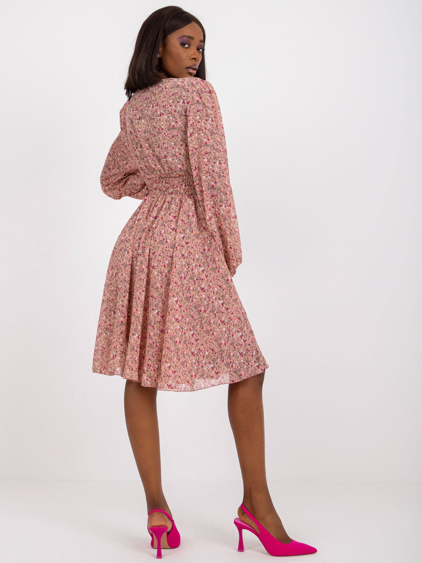 2016103195800-3-ZULUNA-3