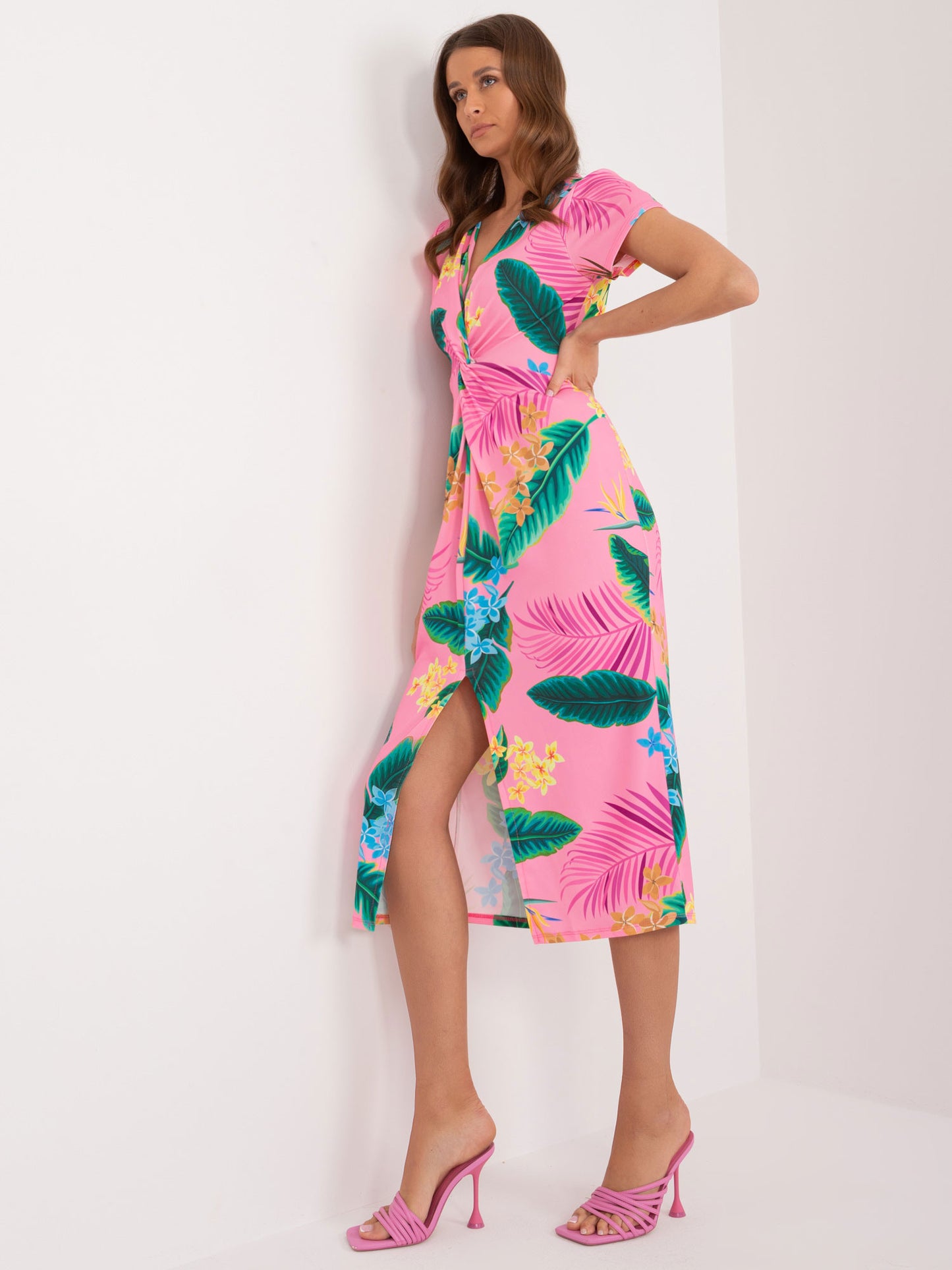 2016103539956-1-ITALY MODA-1