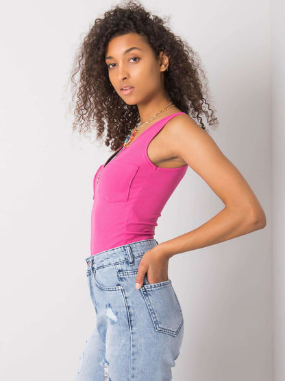 2016102952657-3-ITALY MODA-3