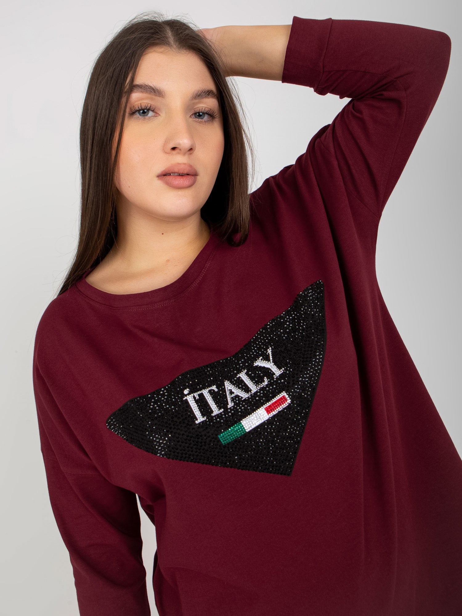 2016103301676-2-Vikki-2