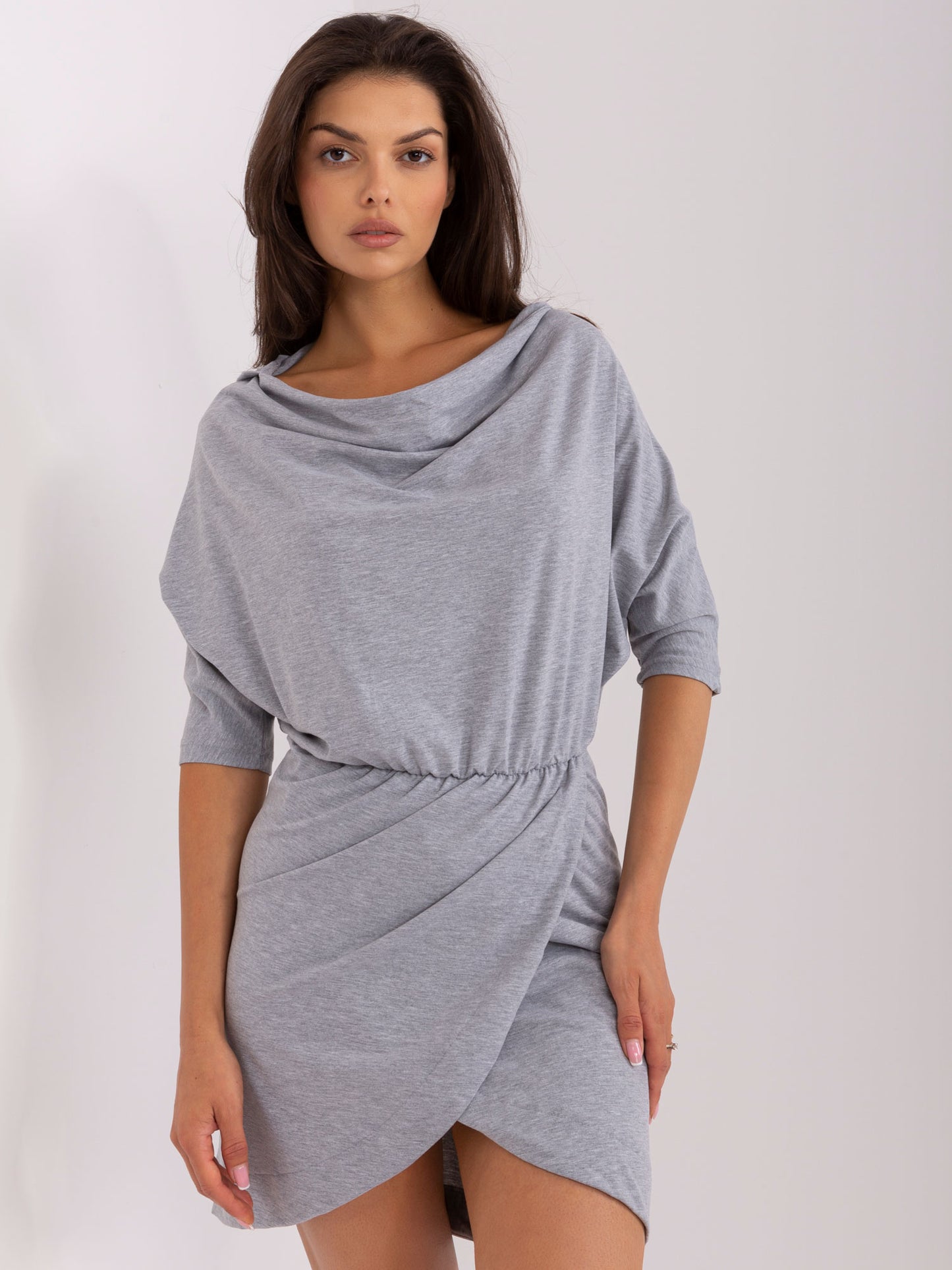 2016103433360-1-Lily Rose-1