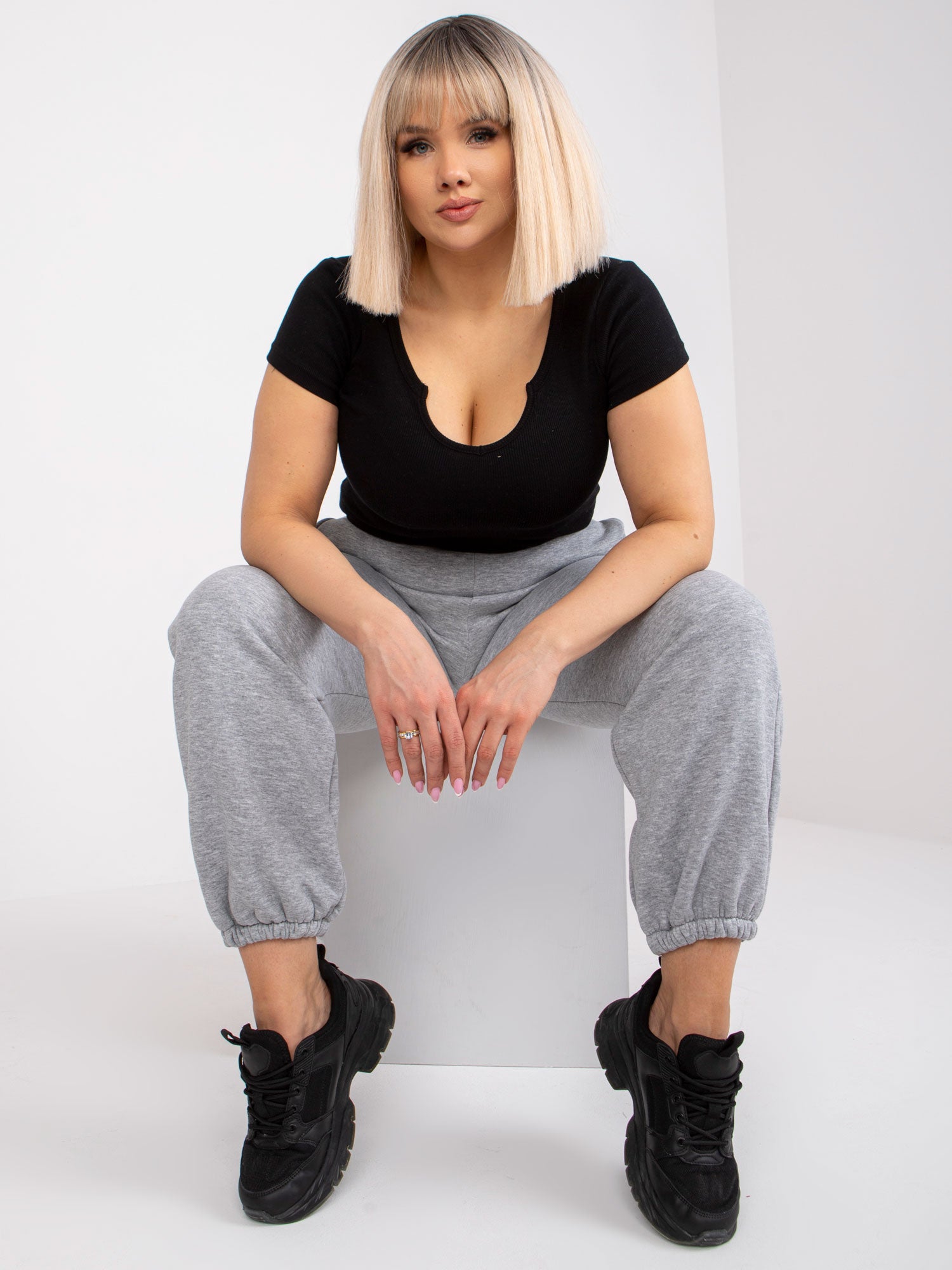 2016103172719-2-ex moda-2