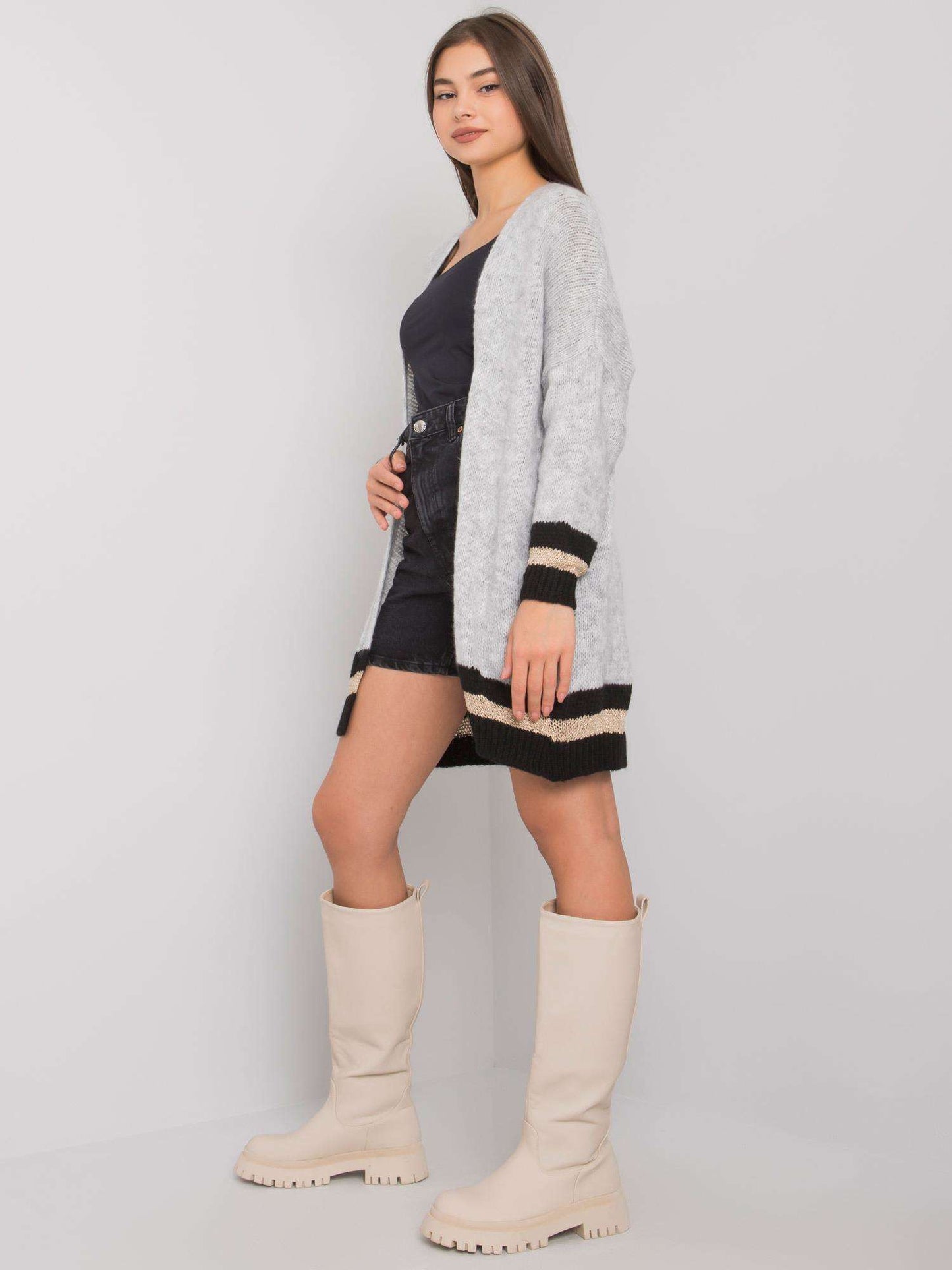 2016103061273-1-Och Bella-1