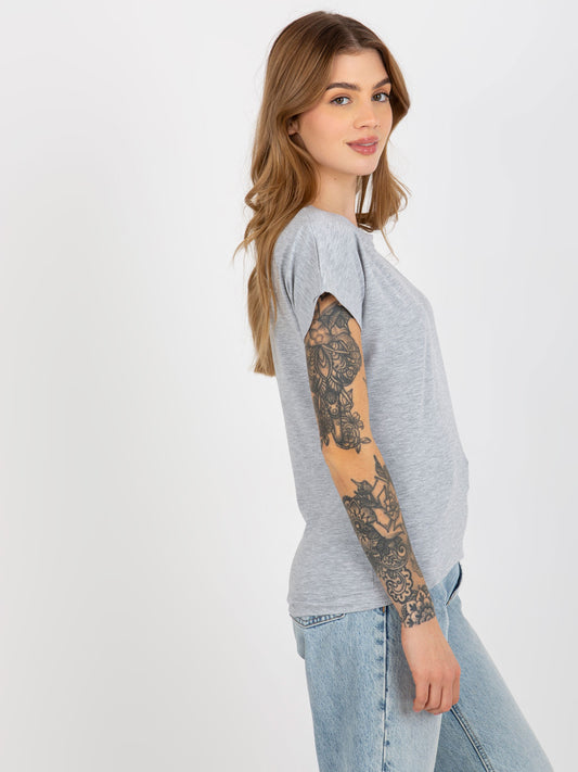 2016103324903-1-Vikki-1