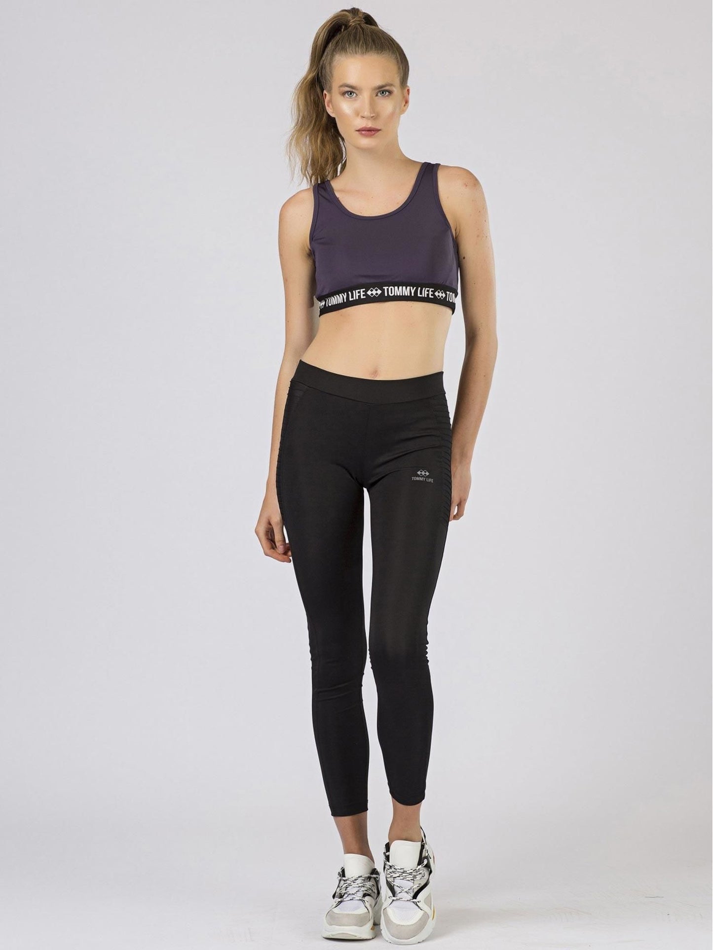 2016102271925-4-TOMMY LIFE-4