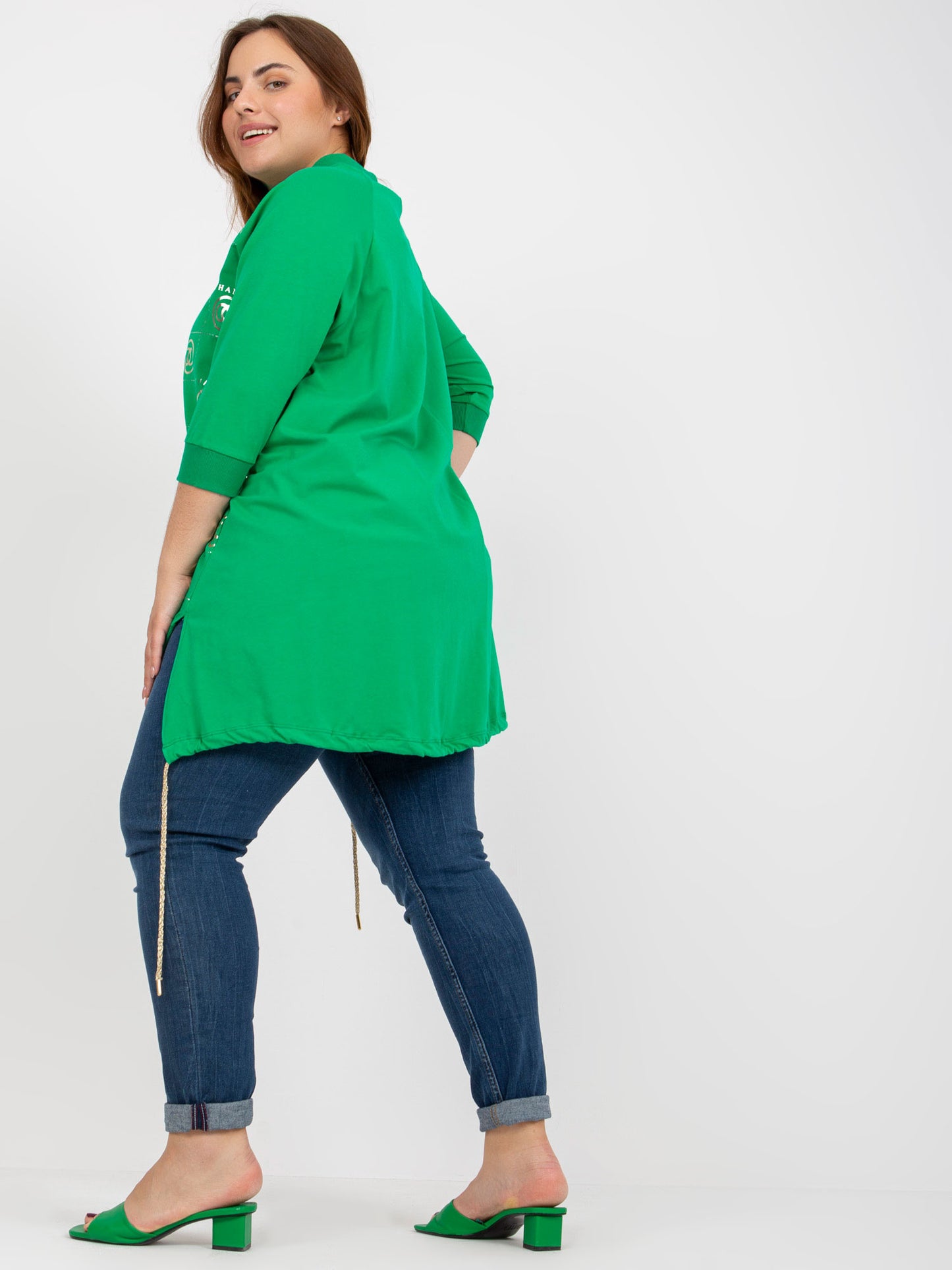 2016103215003-4-RELEVANCE-4