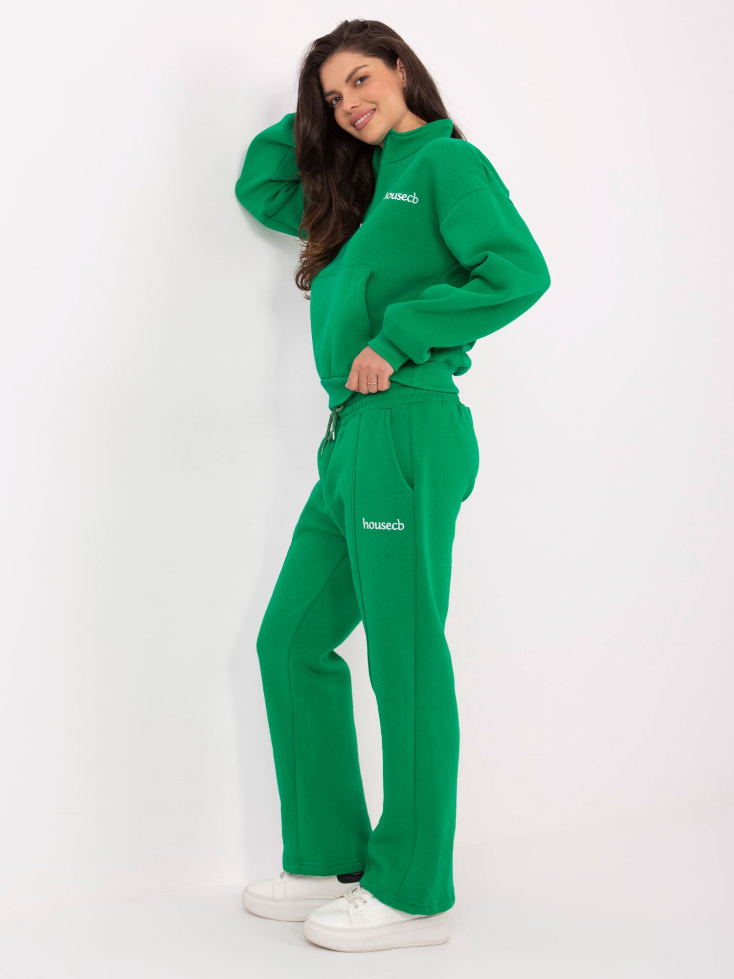 2016103102648-2-ex moda-2