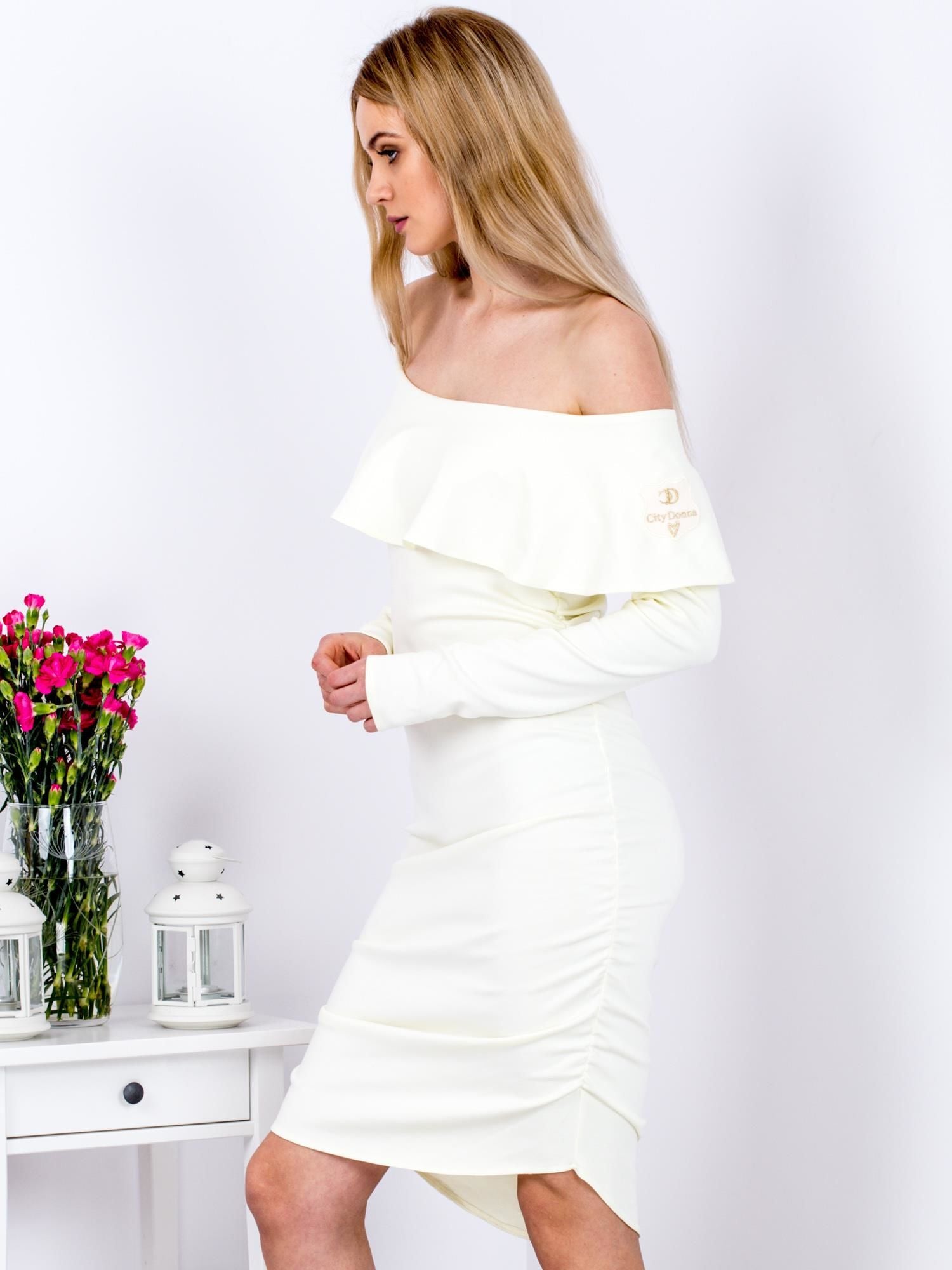 2016101125724-5-City Donna-5