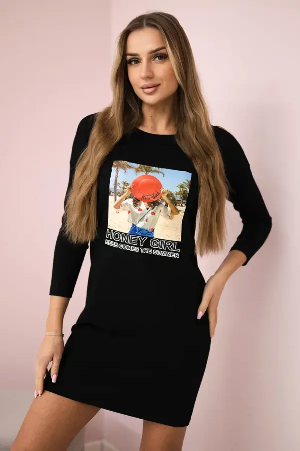 Šaty s potiskem Honey girl Carina – Černá