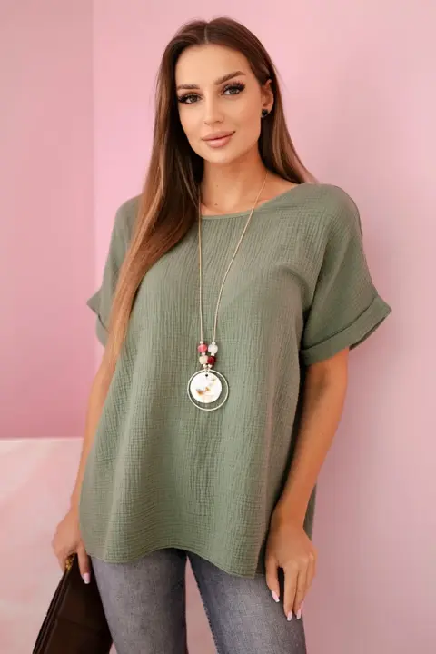 Halenka Ildikó – Khaki