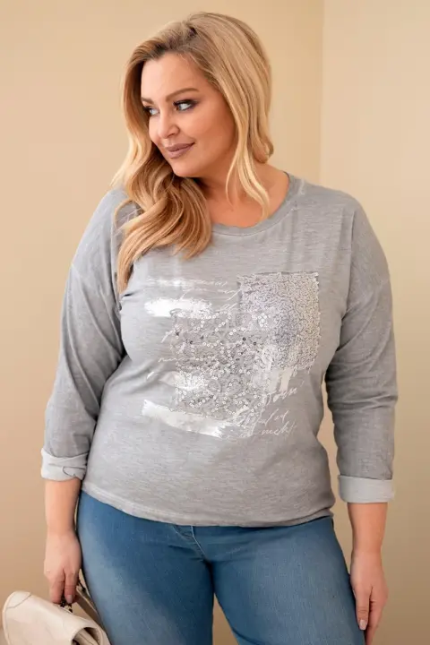 Plus Size mikina s potiskem a delším zadním dílem Wendy – Grey
