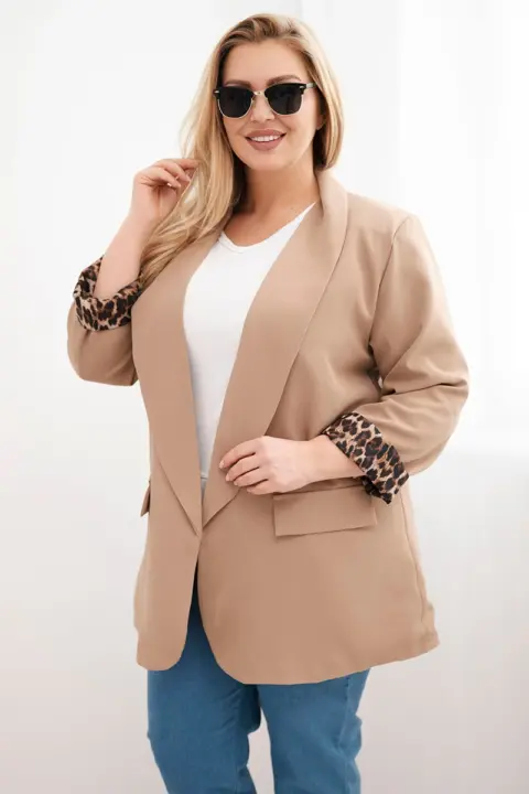 Sako Valeria – Camelová
