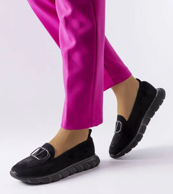 Černé slip-on tenisky Vinceza